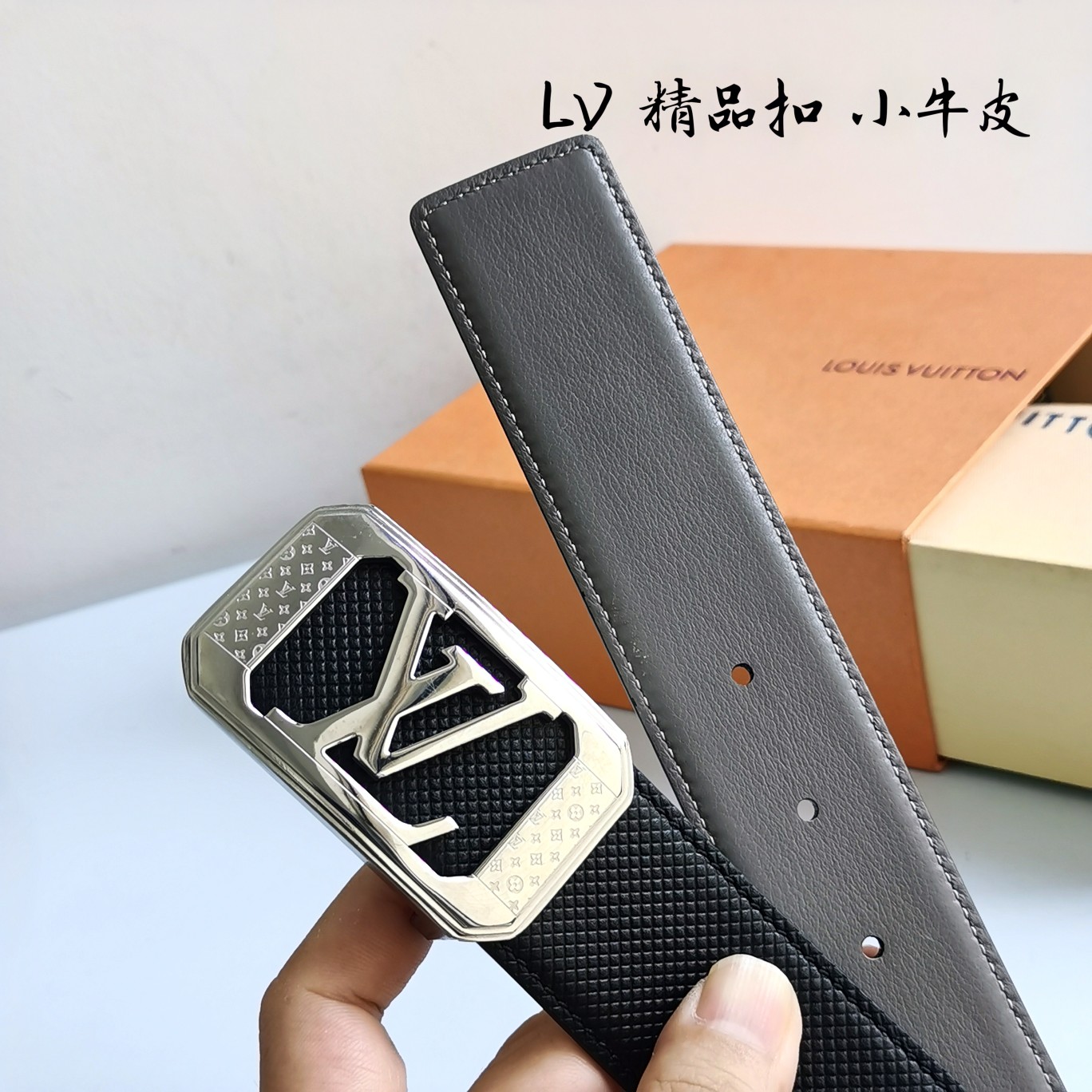 Lv路易威登宽度4.0CM精品扣搭配设计用了精品电镀五金工艺精湛进口小牛皮