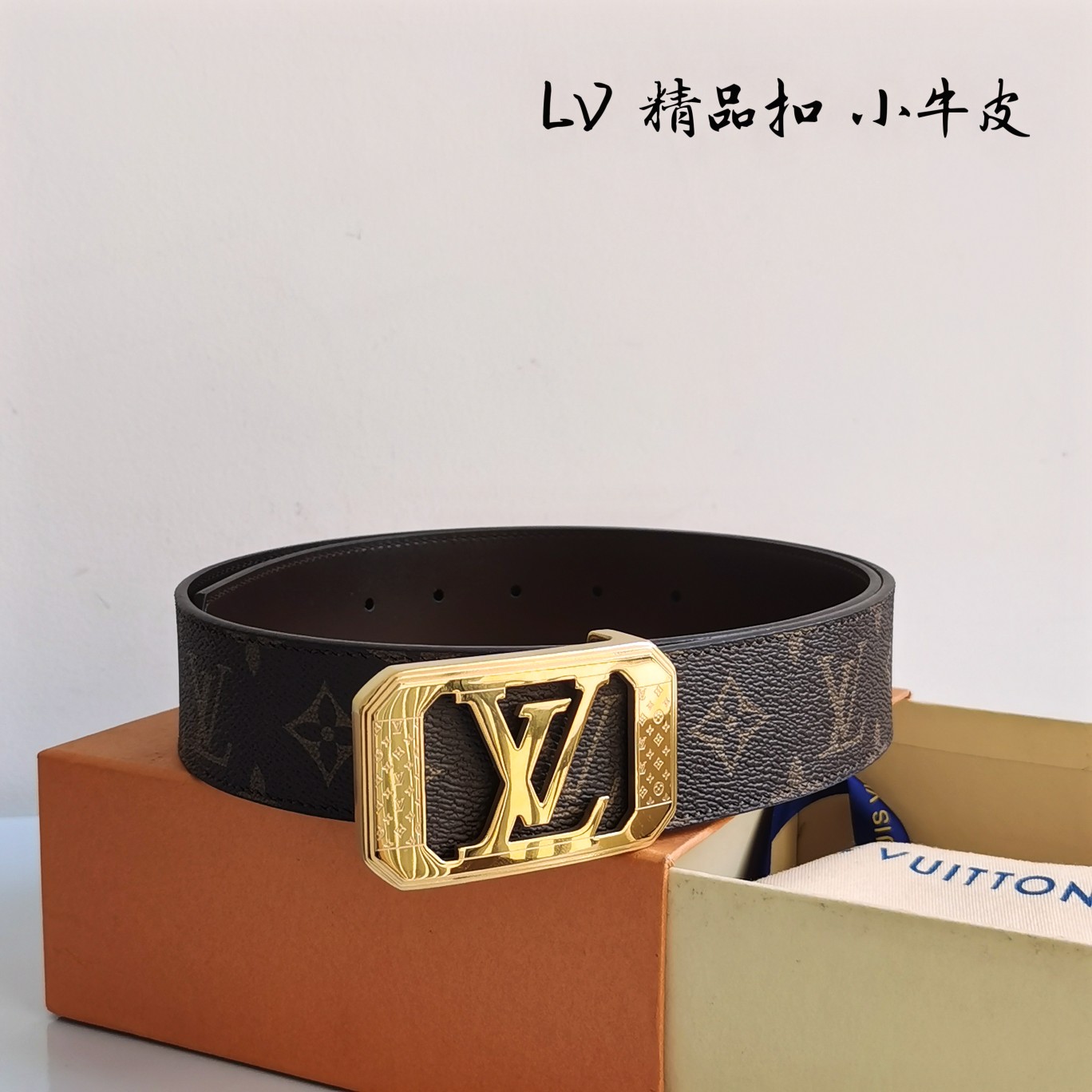 Lv路易威登宽度4.0CM精品扣搭配设计用了精品电镀五金工艺精湛进口小牛皮