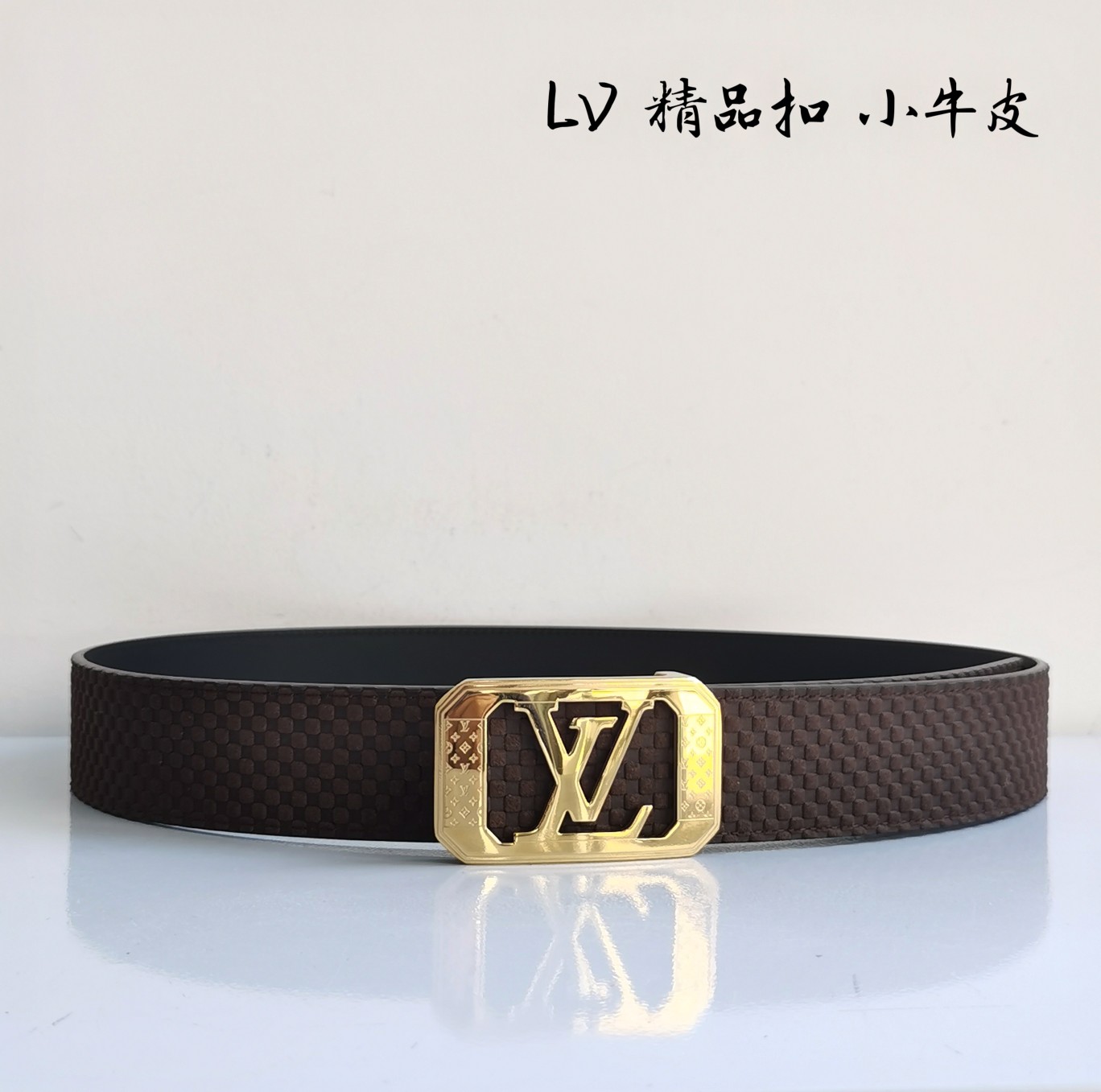 Lv路易威登宽度4.0CM精品扣搭配设计用了精品电镀五金工艺精湛进口小牛皮