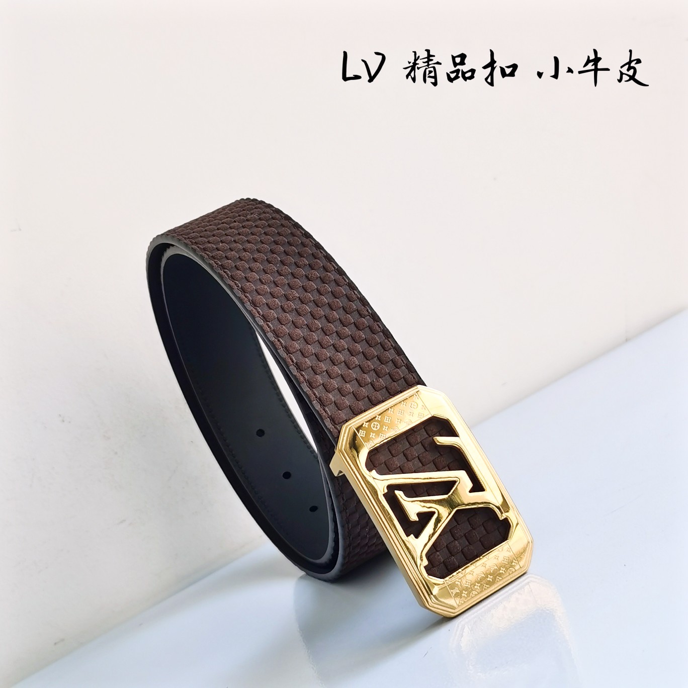 Lv路易威登宽度4.0CM精品扣搭配设计用了精品电镀五金工艺精湛进口小牛皮