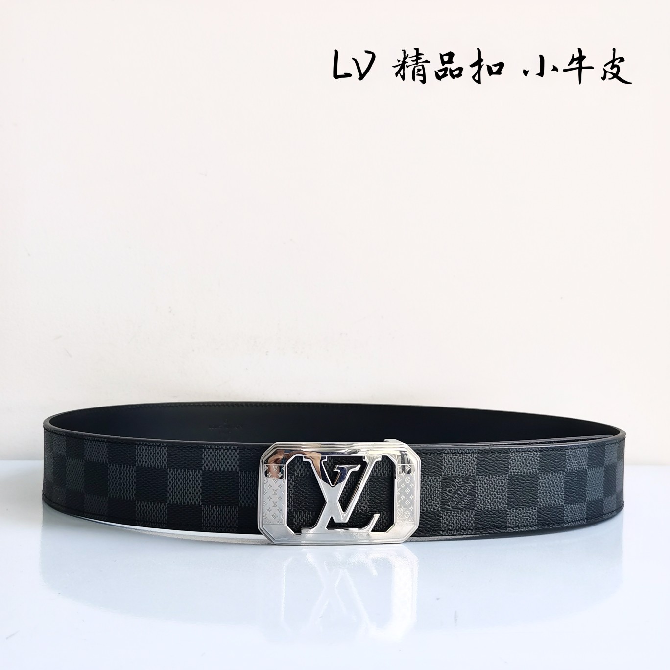 Lv路易威登宽度4.0CM精品扣搭配设计用了精品电镀五金工艺精湛进口小牛皮