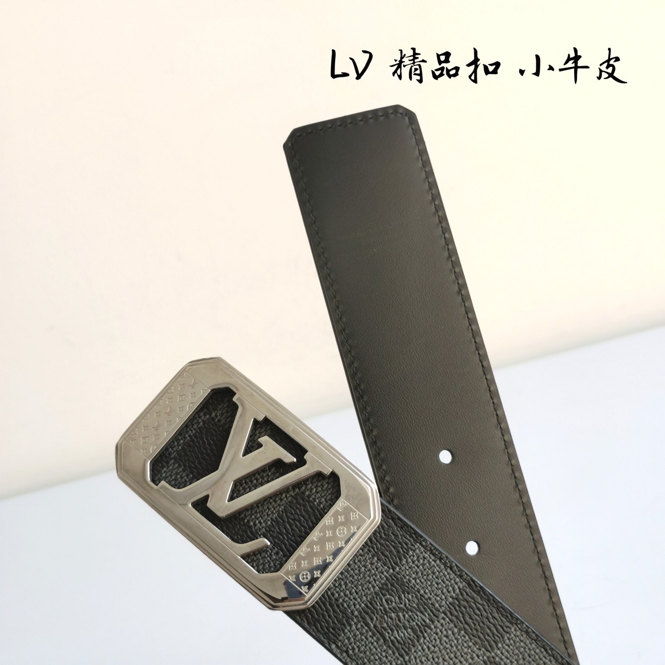 Lv路易威登宽度4.0CM精品扣搭配设计用了精品电镀五金工艺精湛进口小牛皮