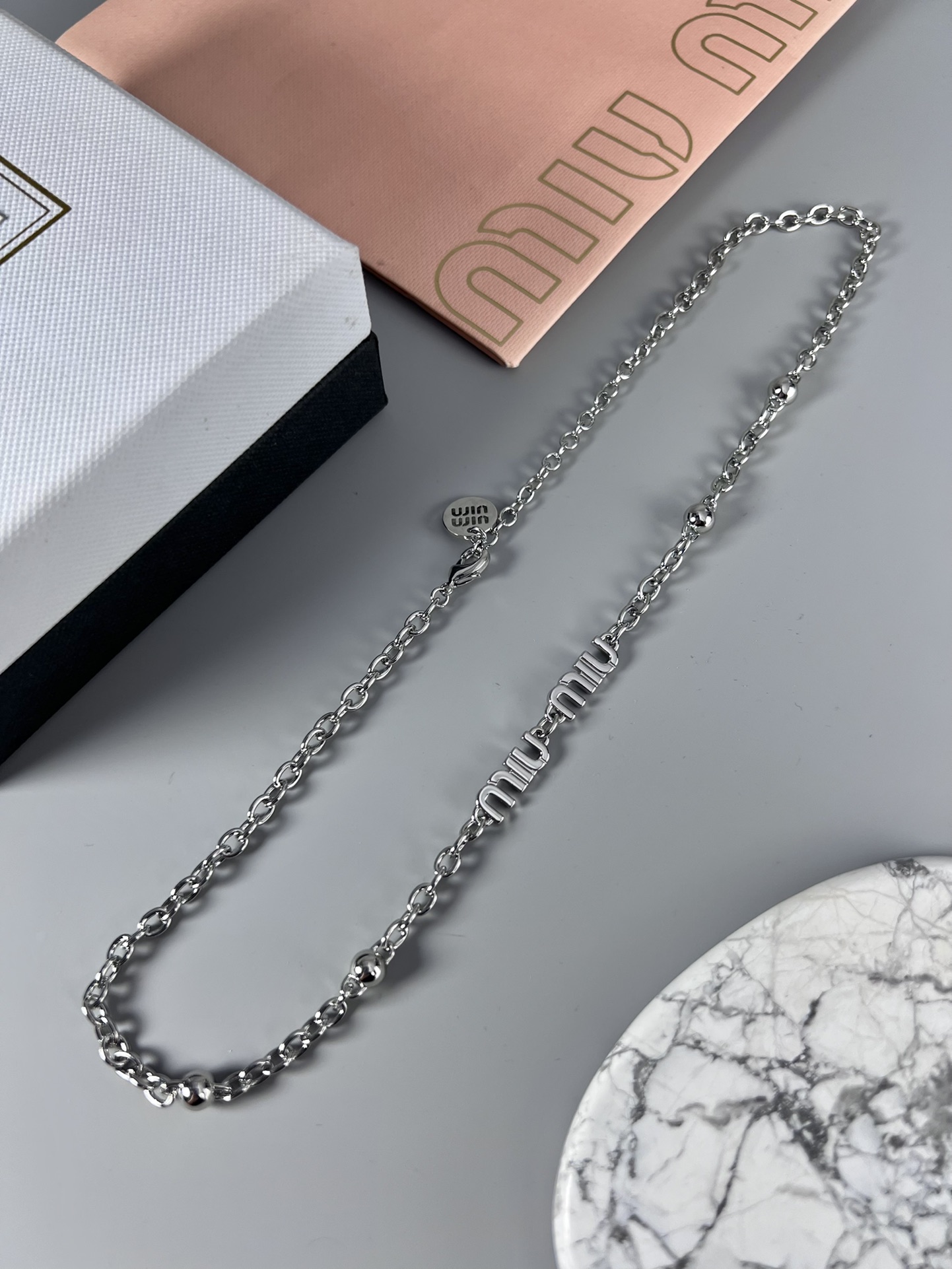 MiuMiu新款项链