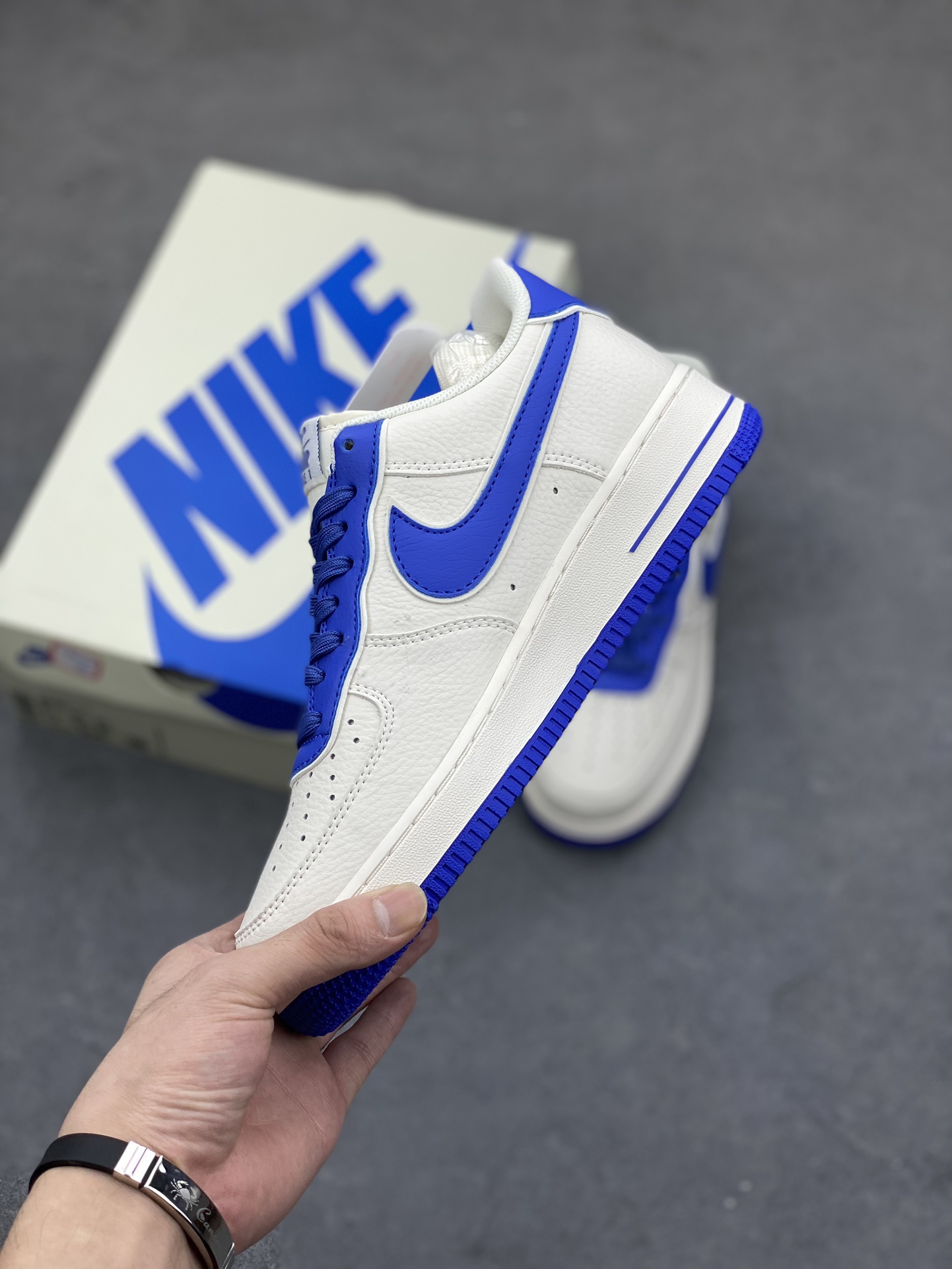 Nike Air Force 1 Low 40TH White/Blue Casual Sneakers 4 i1692837638 3729 2