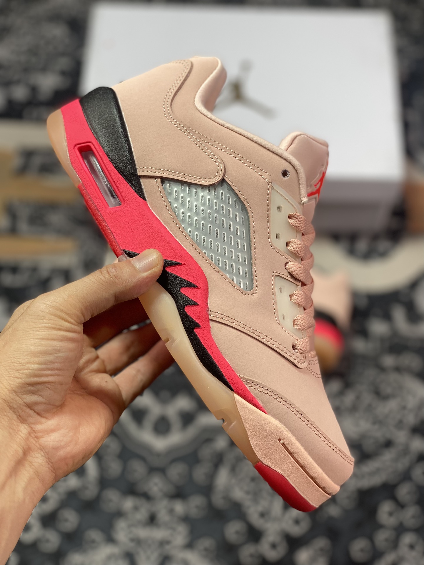 Air Jordan 5 Retro Low ”Girls That Hoop” 低帮乔5 北极粉/火烈鸟DA8016-806