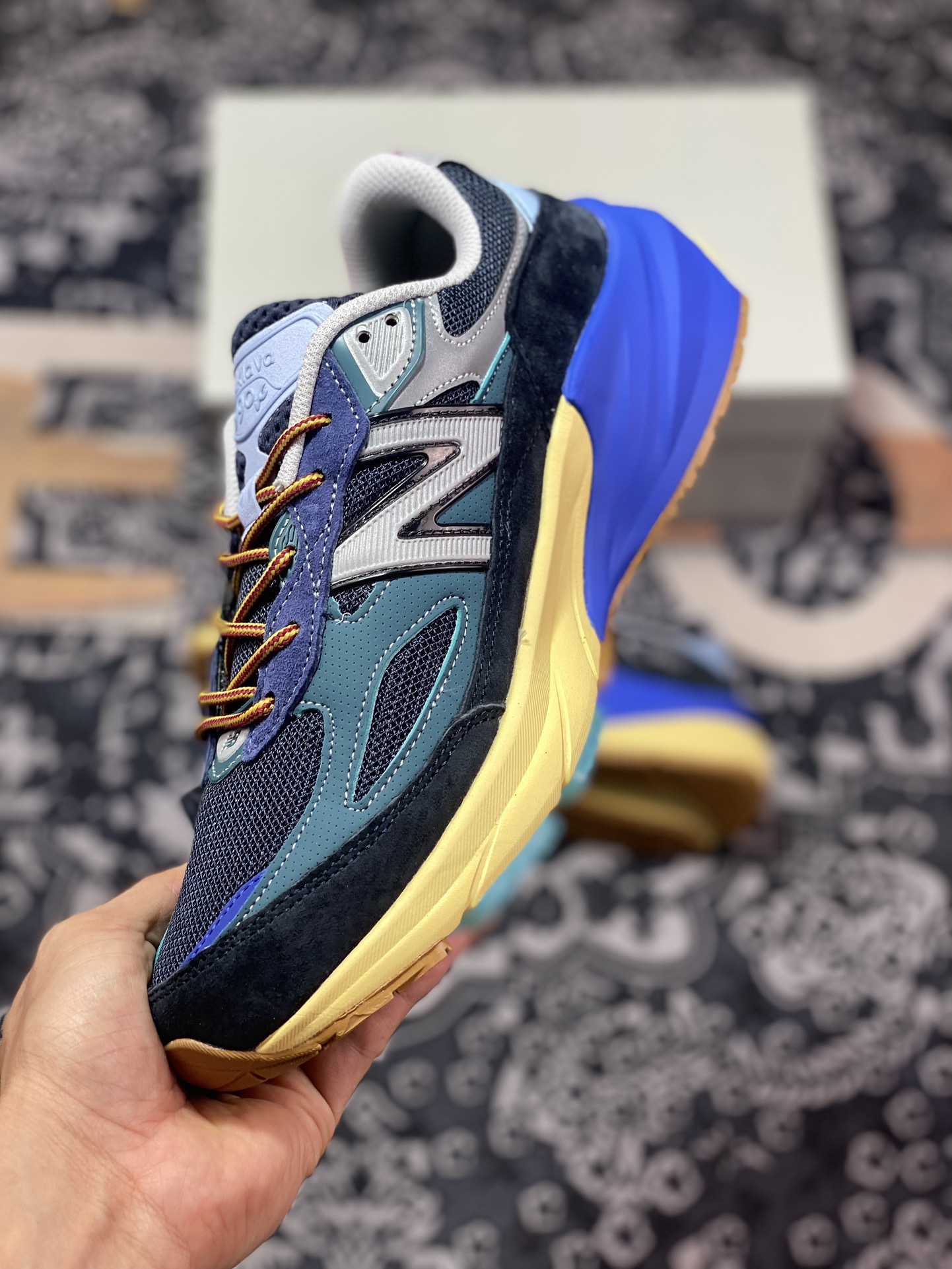 Action Bronson x NBNew Balance in USA M990V6 ”Lapis Lazuli” series American-made running shoes ”Lake Dark Blue Silver” M990AC6