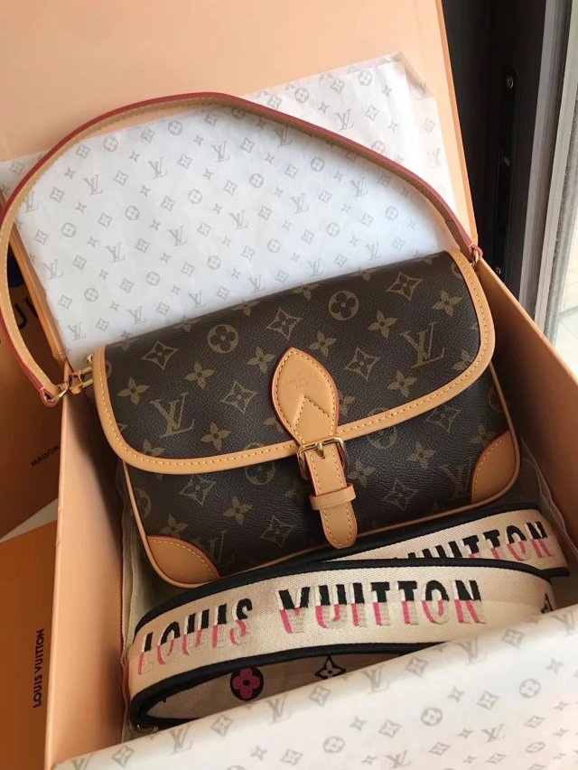 Louis Vuitton LV Diane Bags Handbags Embroidery M45985