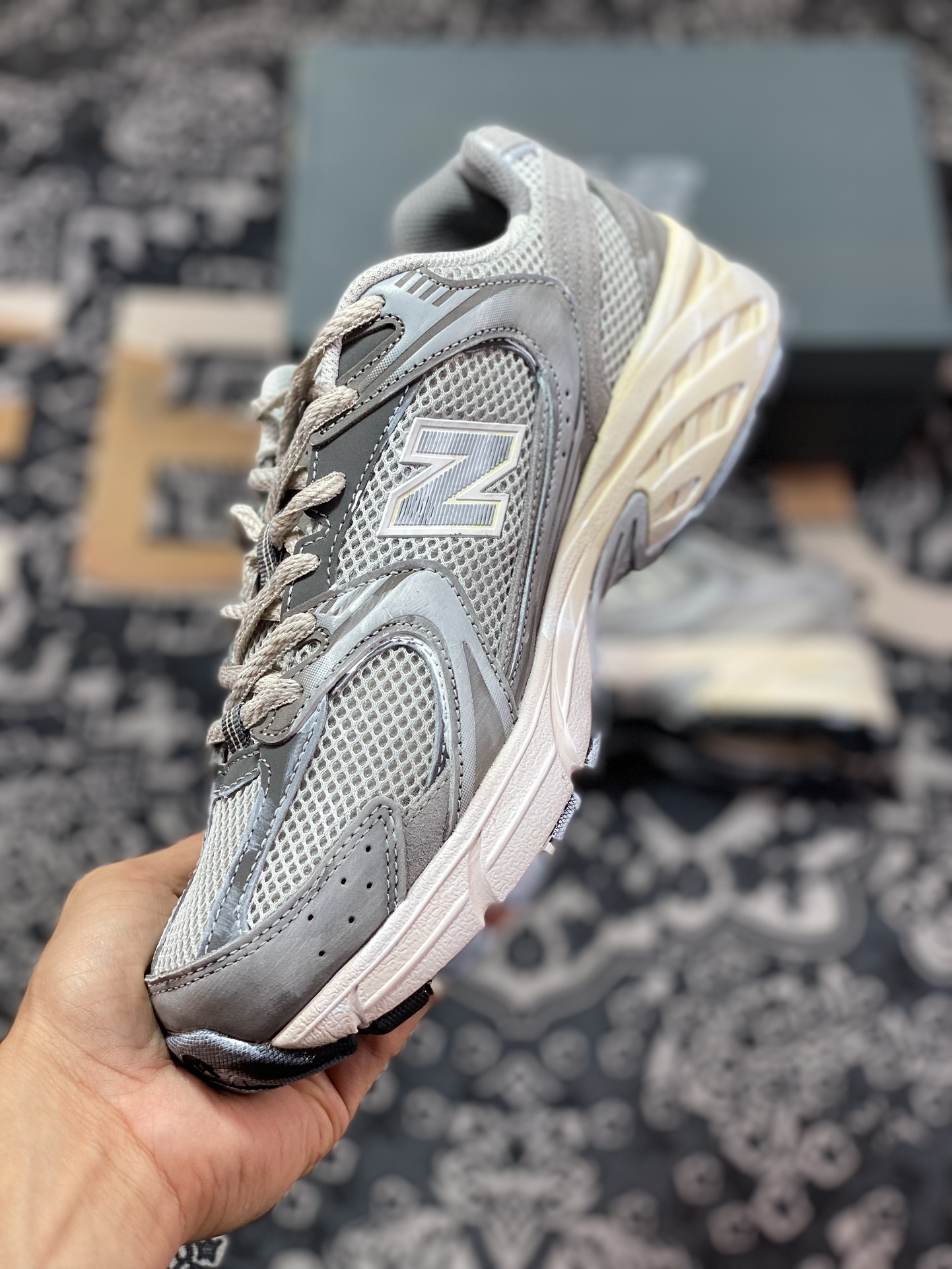 New Balance MR530 series retro dad style mesh running casual sports shoes ”Moonlight Silver Gray Distressed” MR530TG