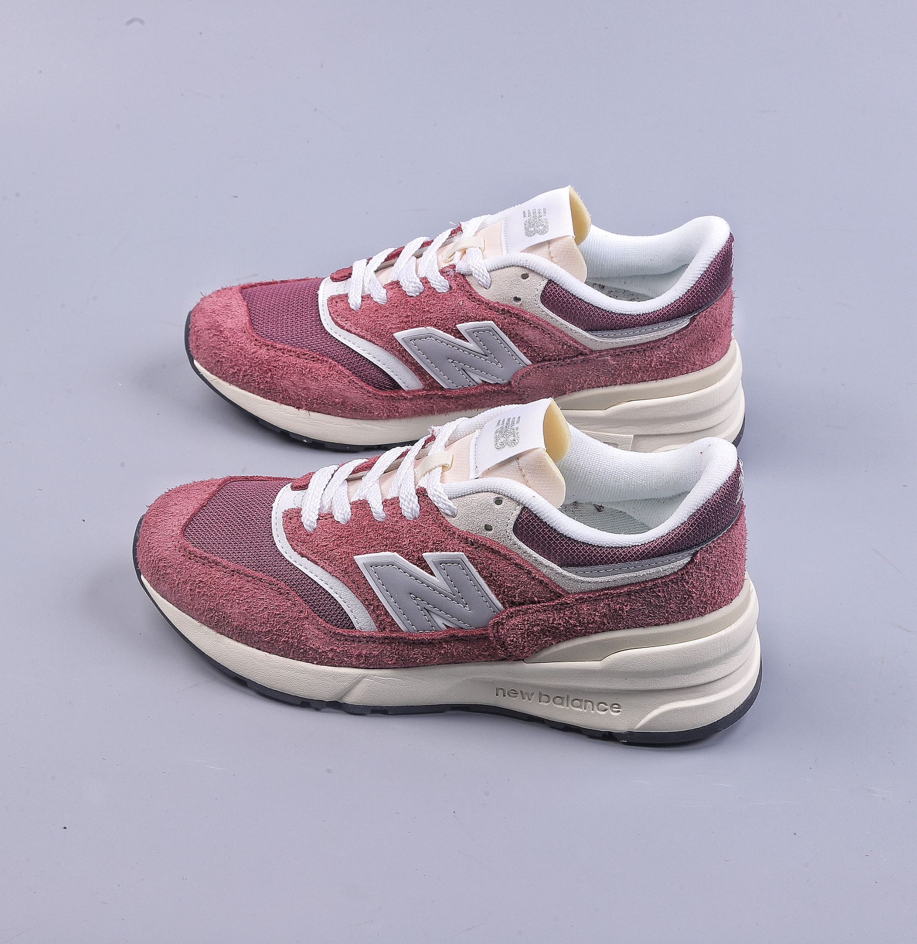 240 New Balance 新百伦 997系列 高端美产复古休闲跑步鞋 U997RCC