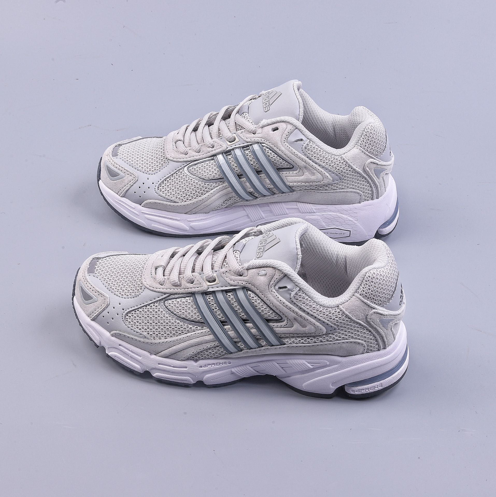 R AD Originals Response CL gray and white retro casual running shoes ID4290