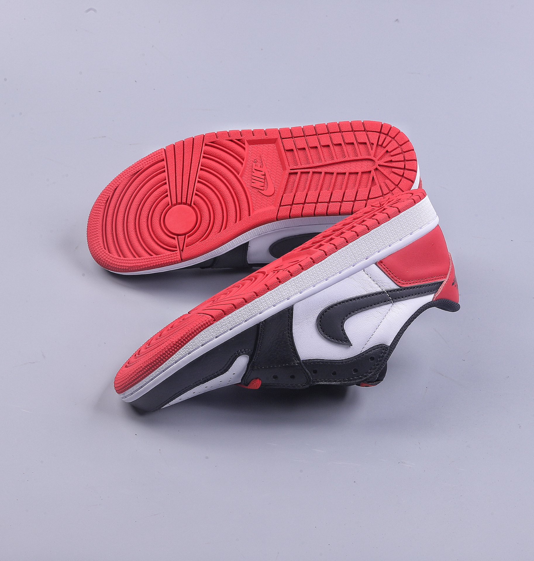 OG版 Air Jordan 1 Low ”Black Toe” AJ1 乔1全新黑脚趾 文化休闲运动板鞋 CZ0790-106