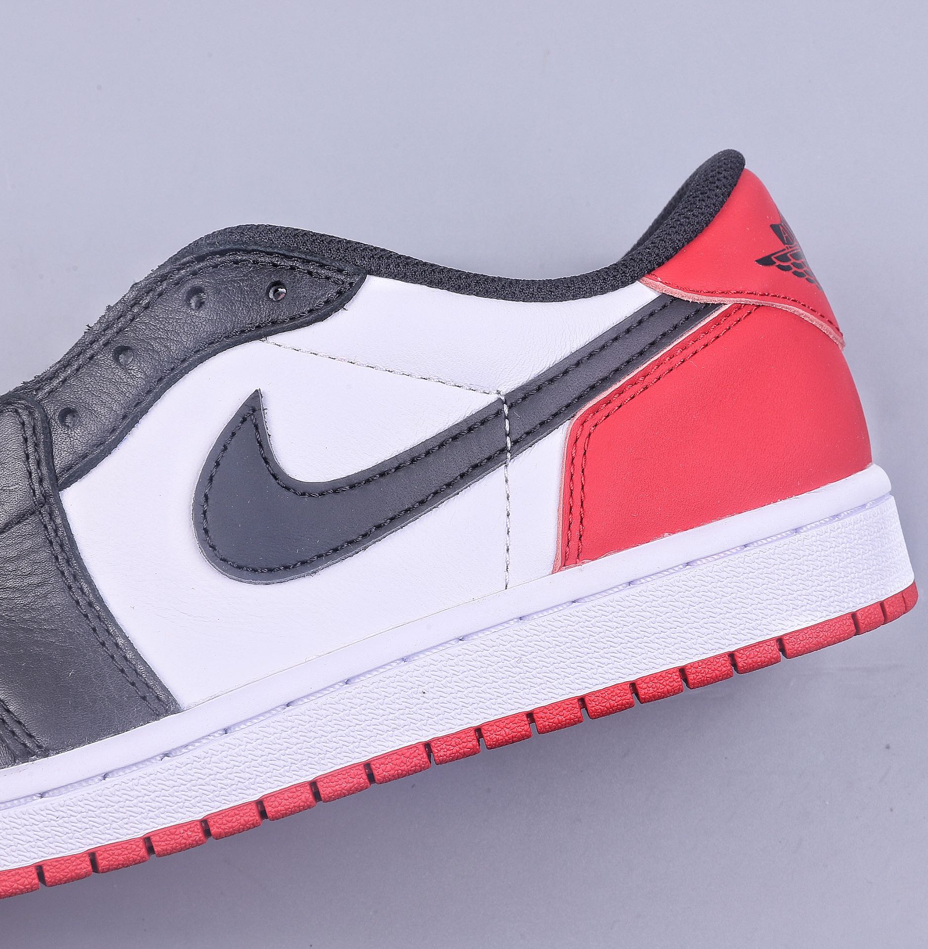 OG版 Air Jordan 1 Low ”Black Toe” AJ1 乔1全新黑脚趾 文化休闲运动板鞋 CZ0790-106