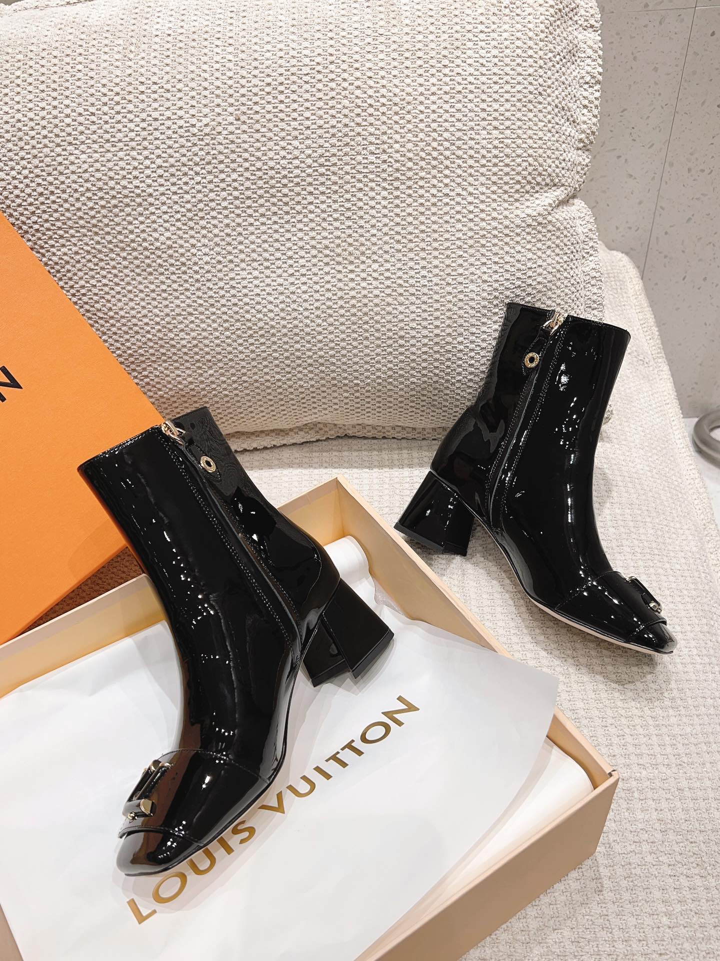 Louis Vuitton Shoe Collection crafted with premium materials and 6