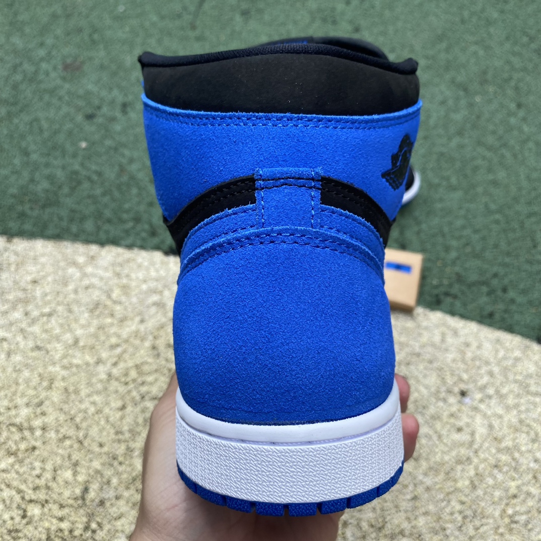 aj1反毛皮皇家蓝尺码40.5-47