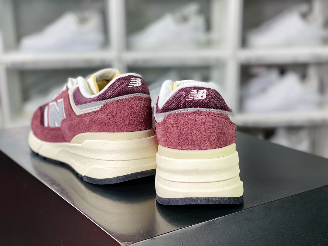 New Balance 997R ”Wine Red” improved series low-top classic retro thick-soled casual sports jogging shoes ”Wine Red Beige” U997RCC