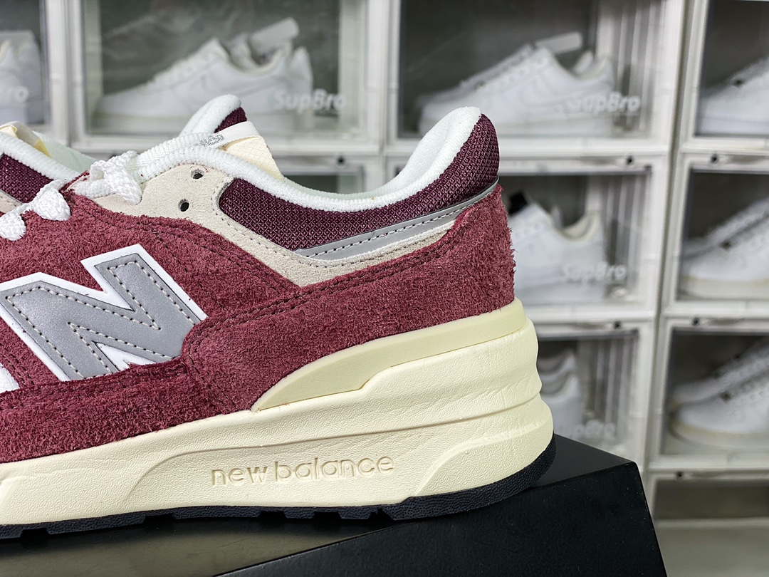 New Balance 997R ”Wine Red” improved series low-top classic retro thick-soled casual sports jogging shoes ”Wine Red Beige” U997RCC