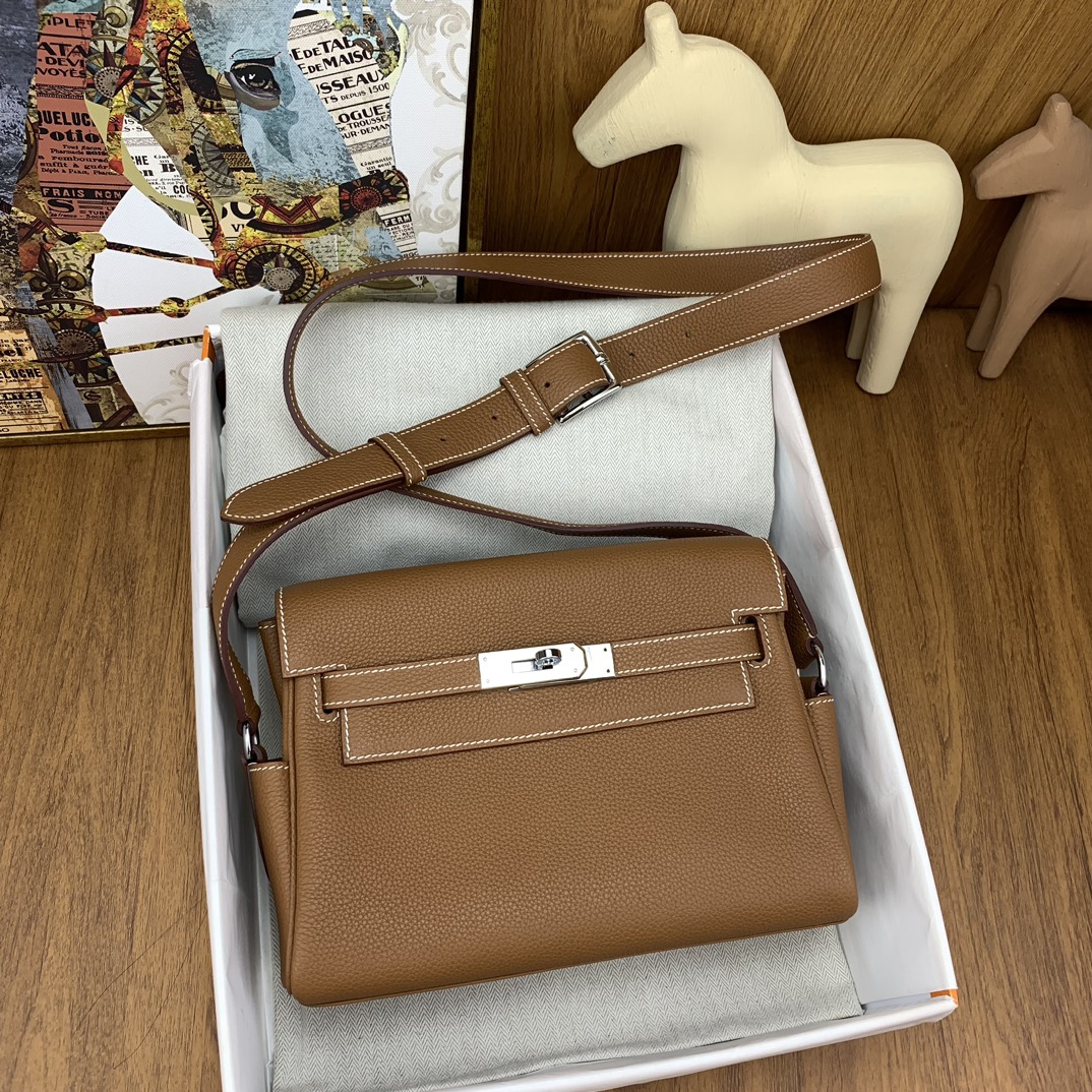 Hermes Kelly Messenger Bags Brown Coffee Color Sewing Unisex Silver Hardware Calfskin Cowhide