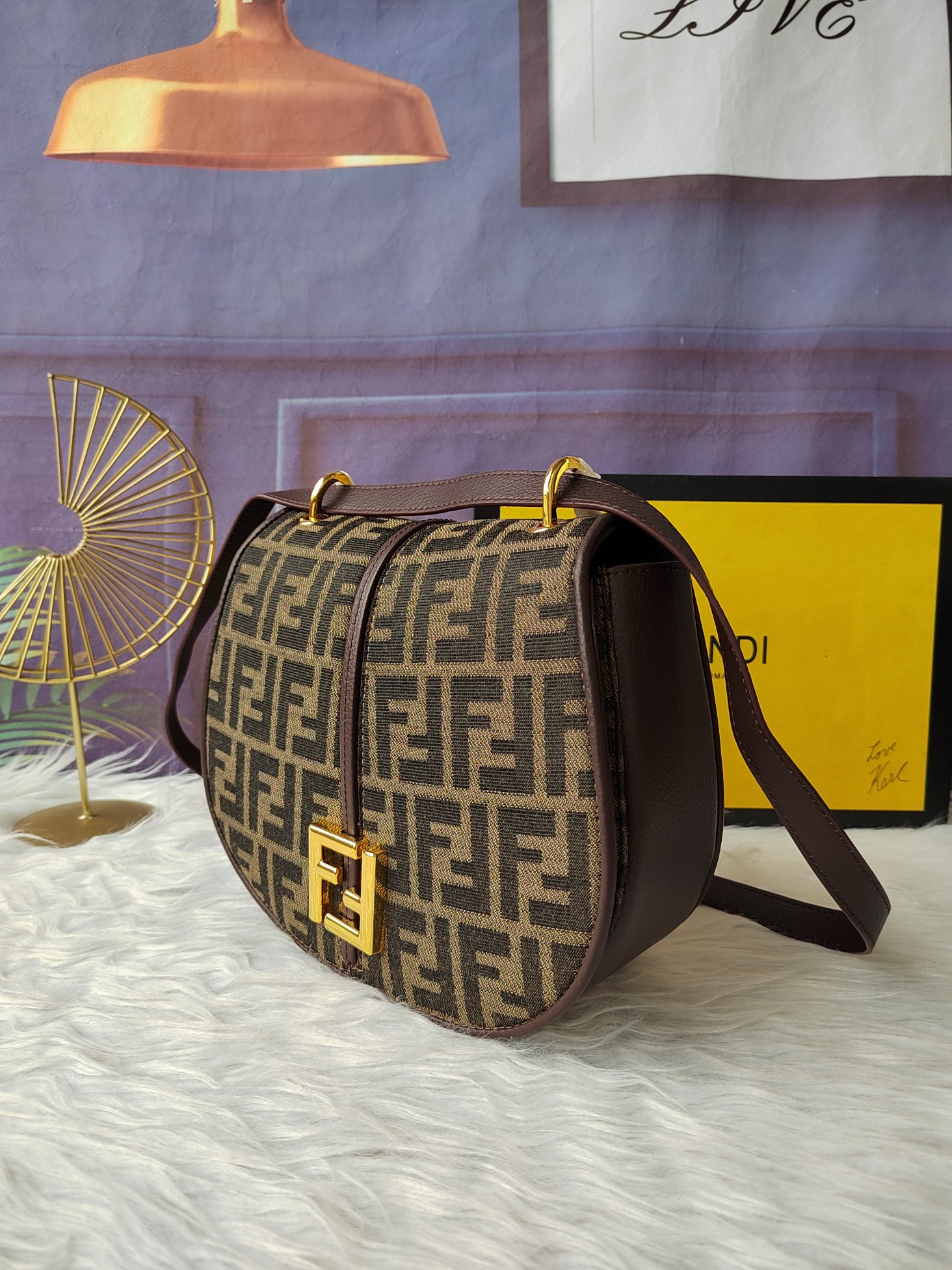 FF帆布コーヒー中号斜め掛けバッグ - 女性らしいデザインと機能性