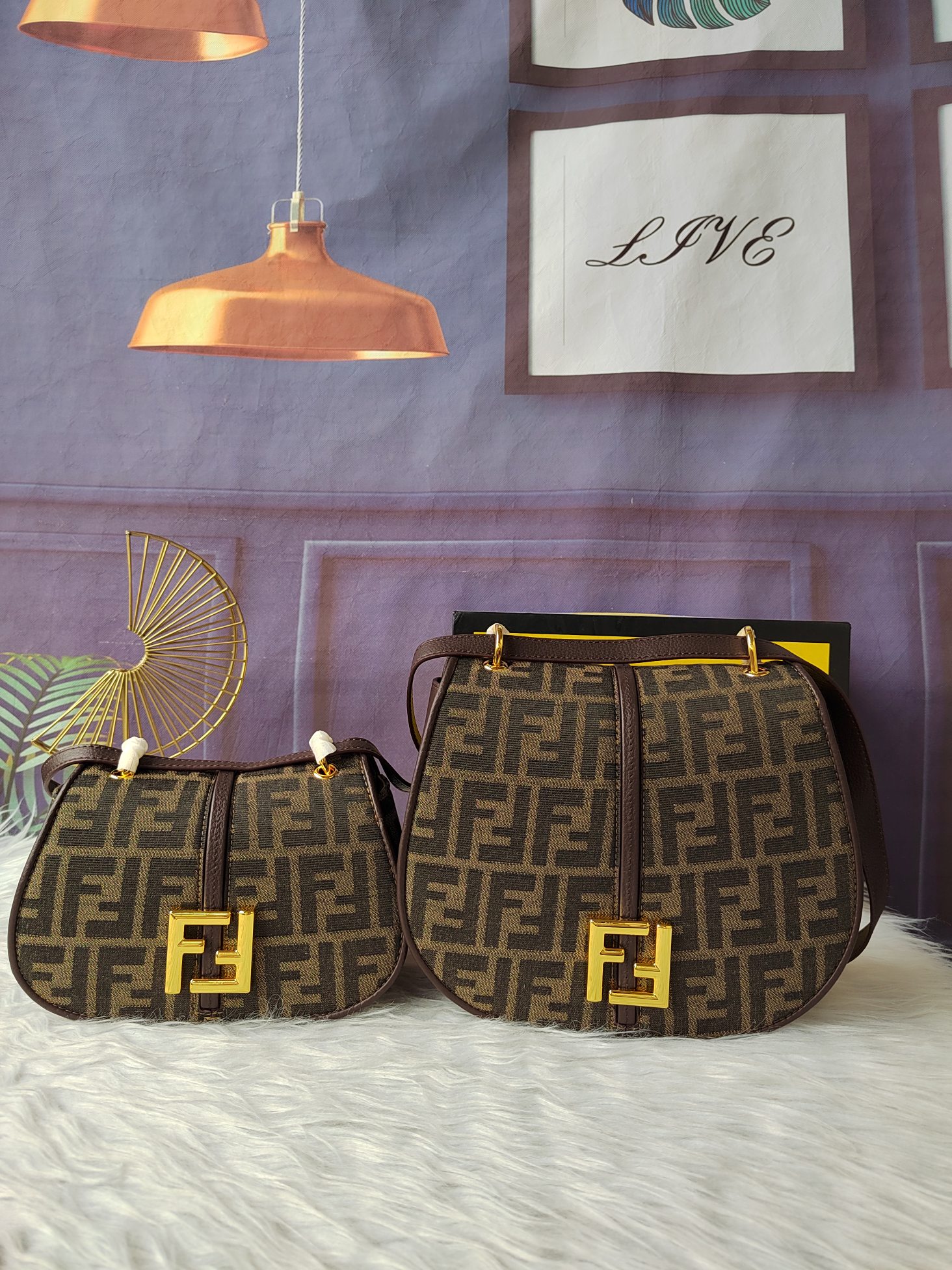 FF帆布コーヒー中号斜め掛けバッグ - 女性らしいデザインと機能性