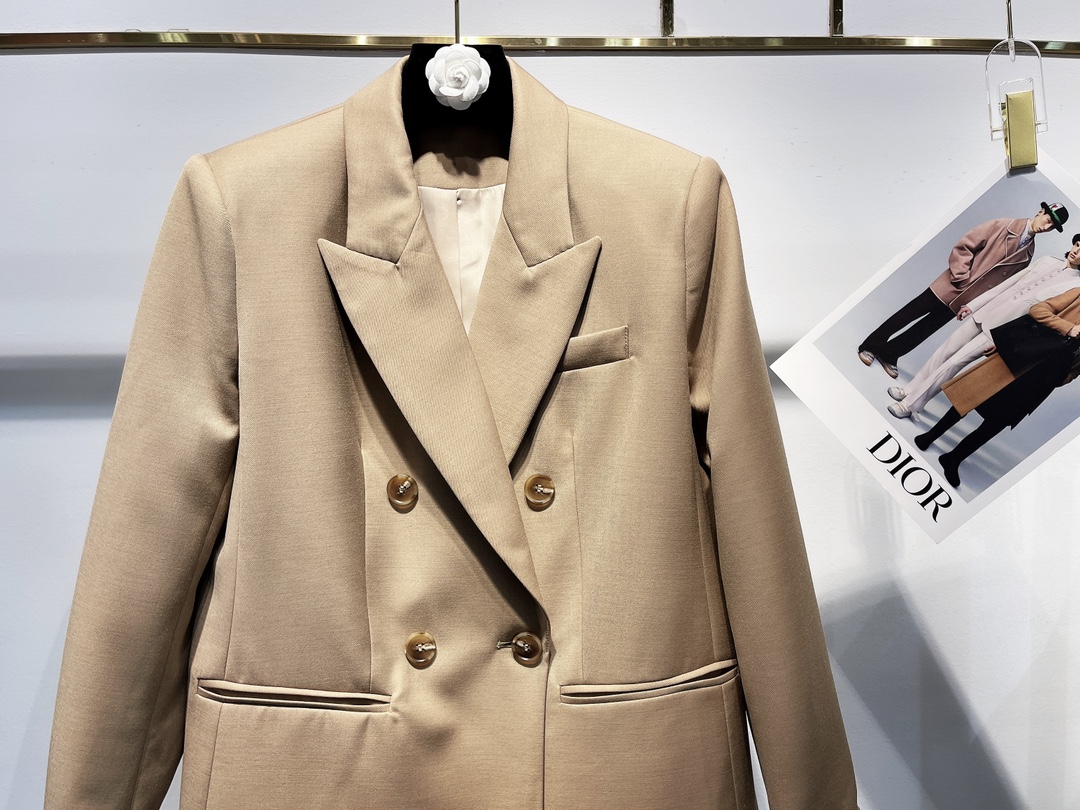 25AW The Row’s Exclusive High-Set Suit with Imported Wool Fabric and Customized Details - 图片 3