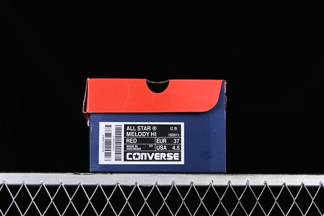 💰150纯原
Converse x 三丽鸥限定联名款 日版匡威高帮休闲板鞋 1SD511
#采用的日版匡威热门鞋型搭配 Hello Kitty
尺码：35 36 36.5 37 37.5 38 39 39.5 40 M.C3