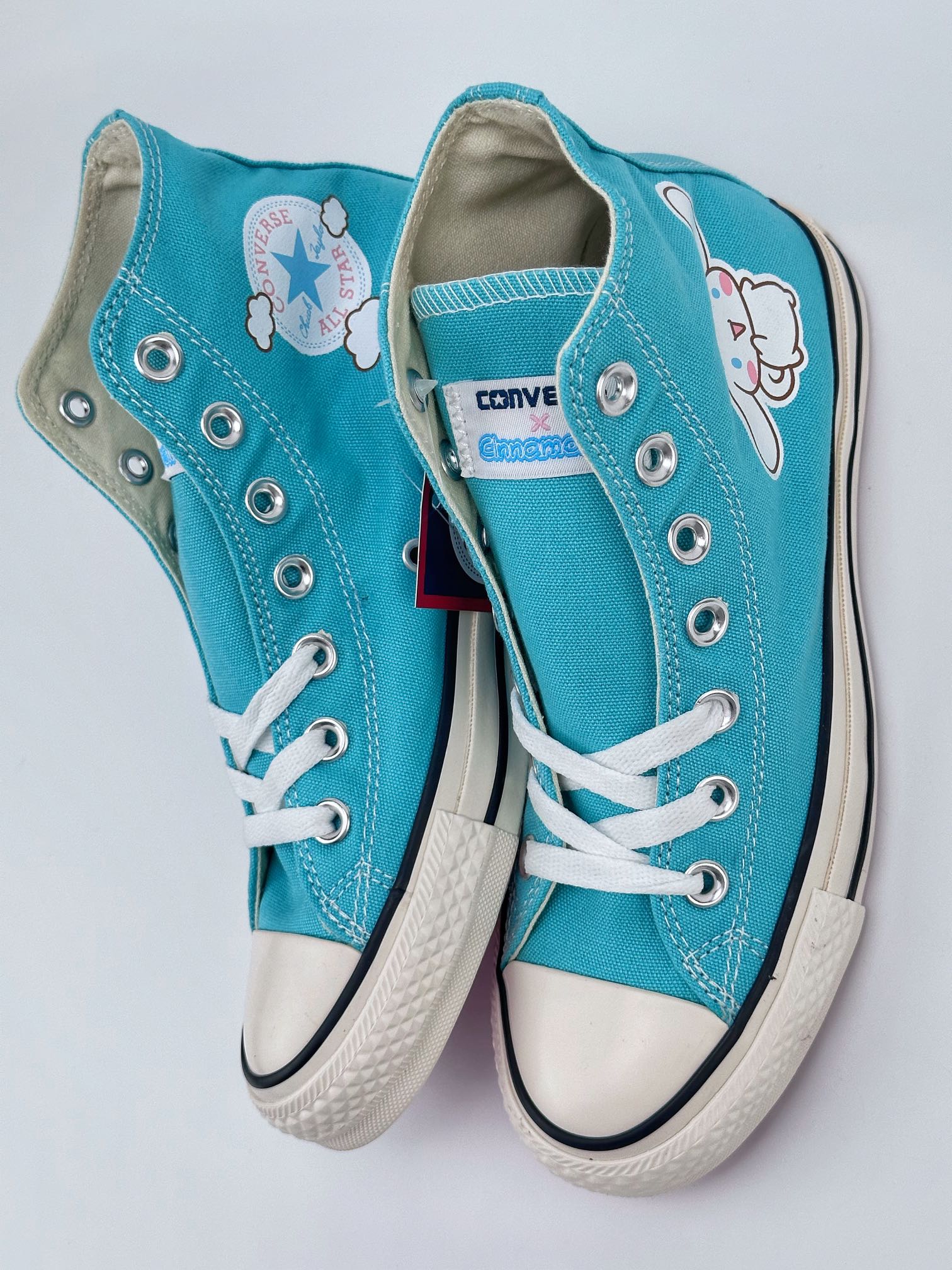 Japanese version of CONVERSE x Sanrio limited edition