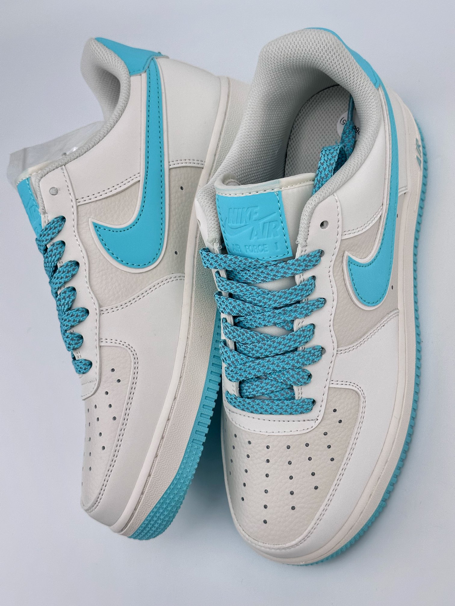 Nike Air Force 1 Low 07 White Tiffany Stars GL6835-006