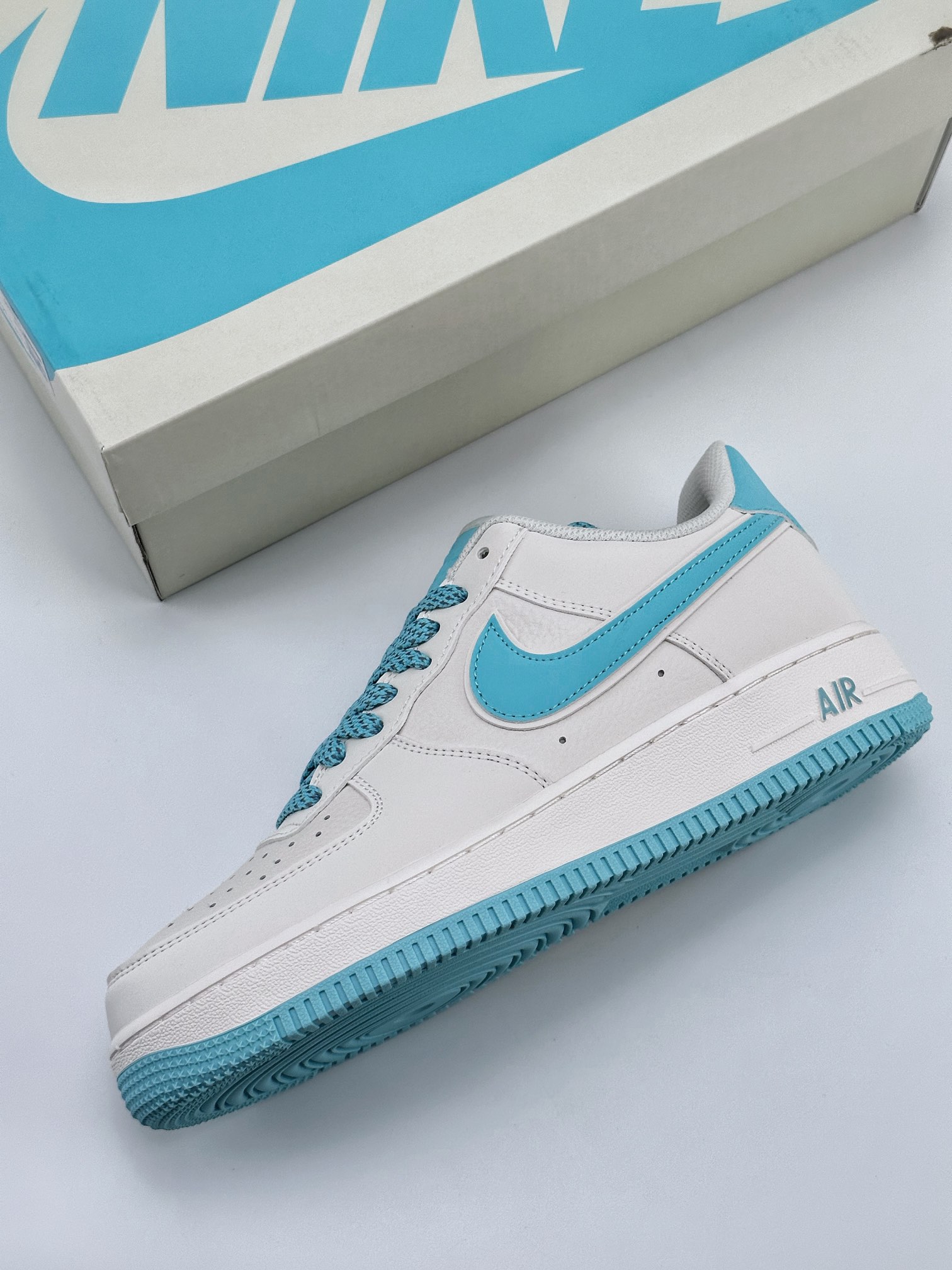 Nike Air Force 1 Low 07 White Tiffany Stars GL6835-006