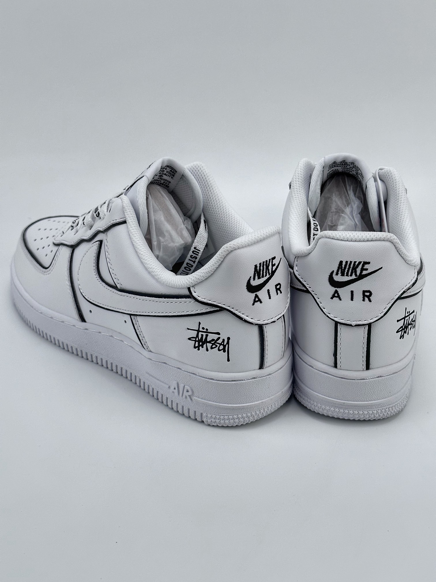 Nike Air Force 1 Low 07 x Stussy Reflective BQ6425-109