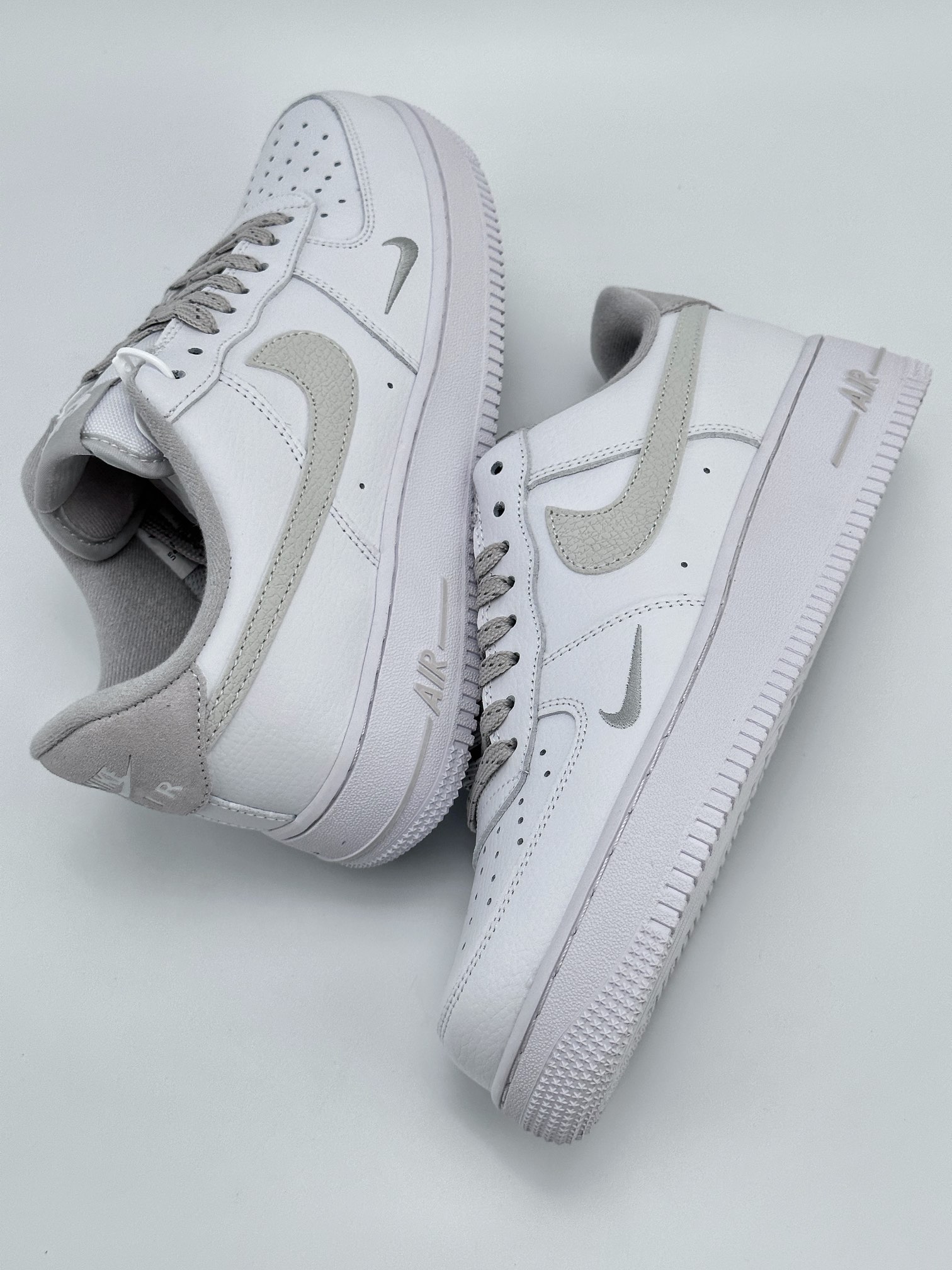 Nike Air Force 1 Low 07 White Gray Lychee FV0388-100