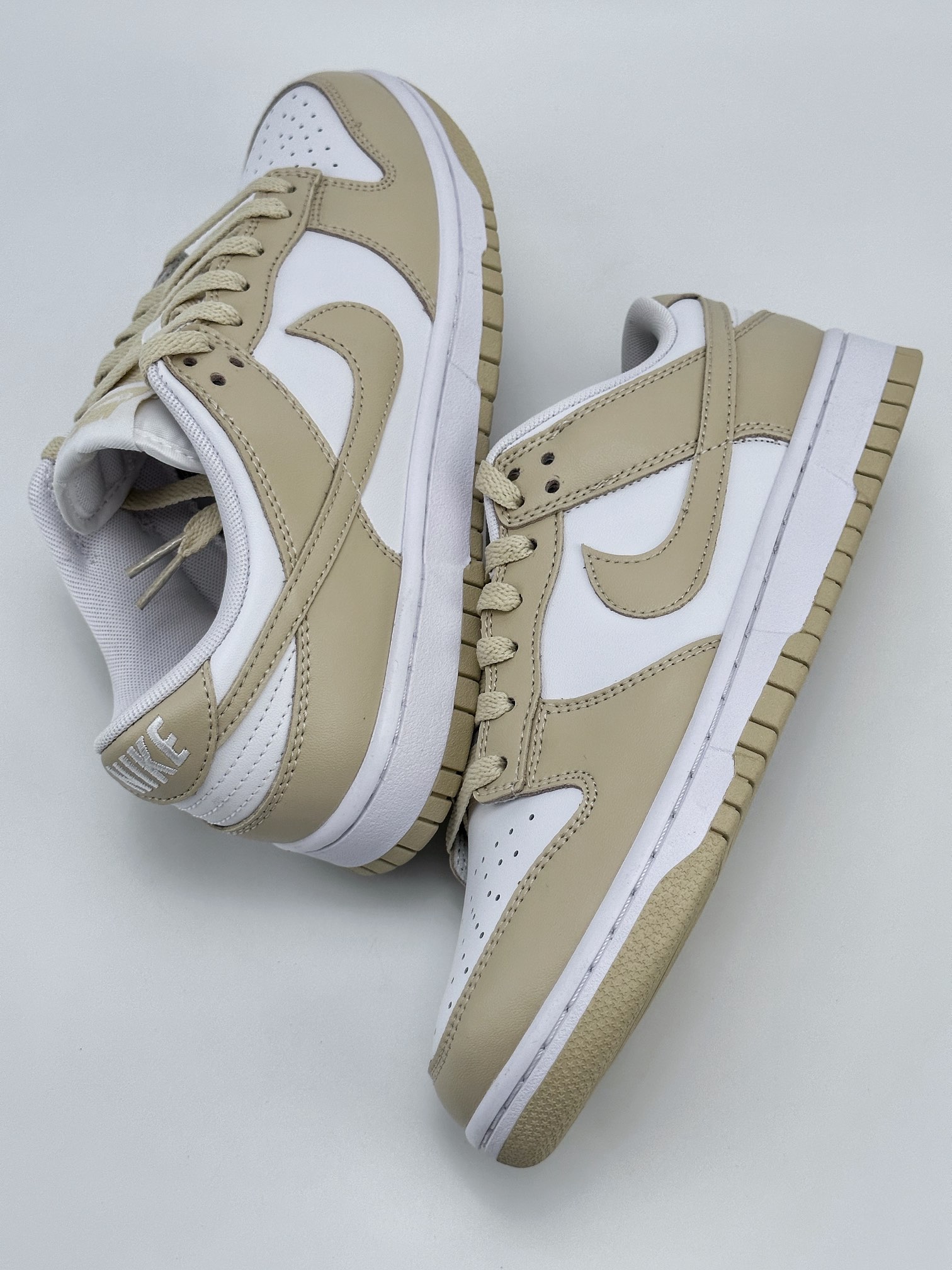 NIKE SB Dunk Low ”Team Gold” White Beige DV0833-100