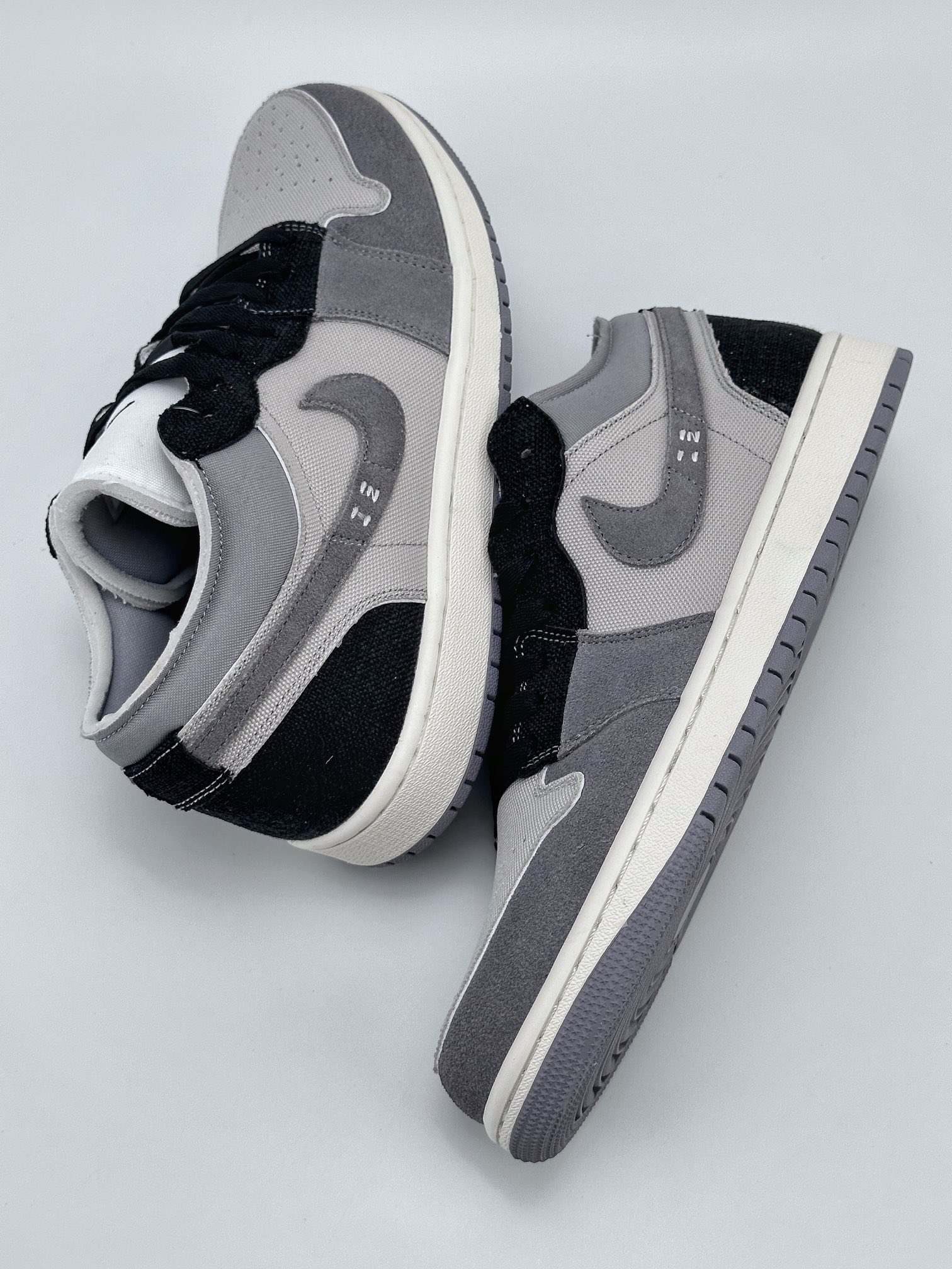 Air Jordan 1 Low SE ”Inside Out” Deconstructed Black and Gray DZ4135-002