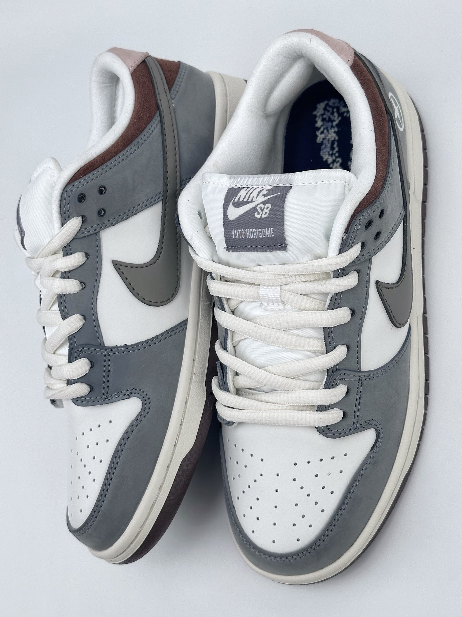 NIKE SB Dunk Low x Yuto Horigome joint gray and white feather FQ1180-001