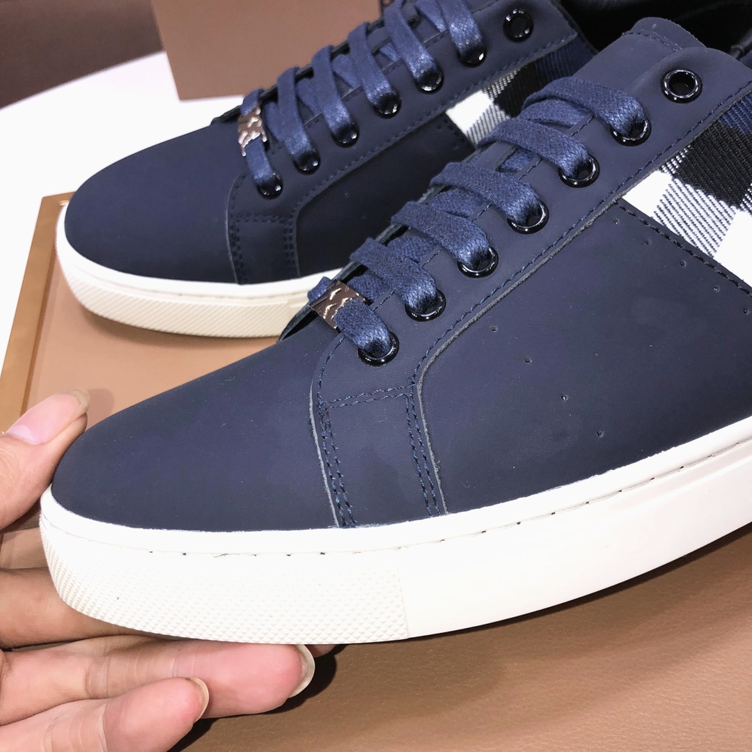 Factory lote [burberry Burberry] clásico lowtop entrenadores importados de piel de vaca con tela esc