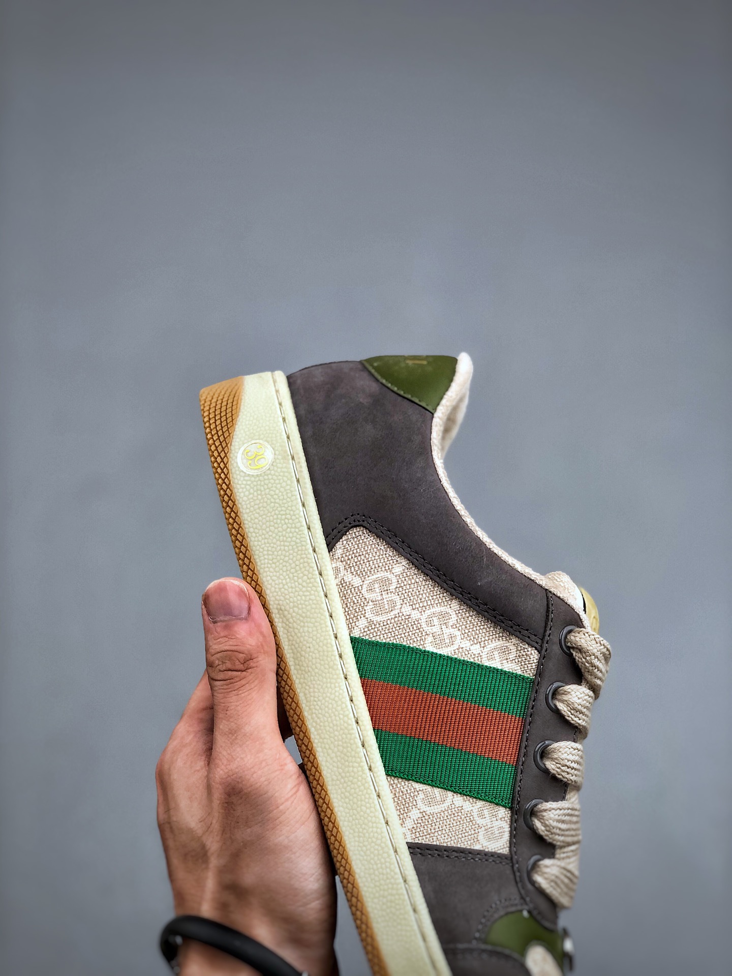 (Hollow chip version) Gucci Distressed Screener sneaker Gucci dirty shoes series