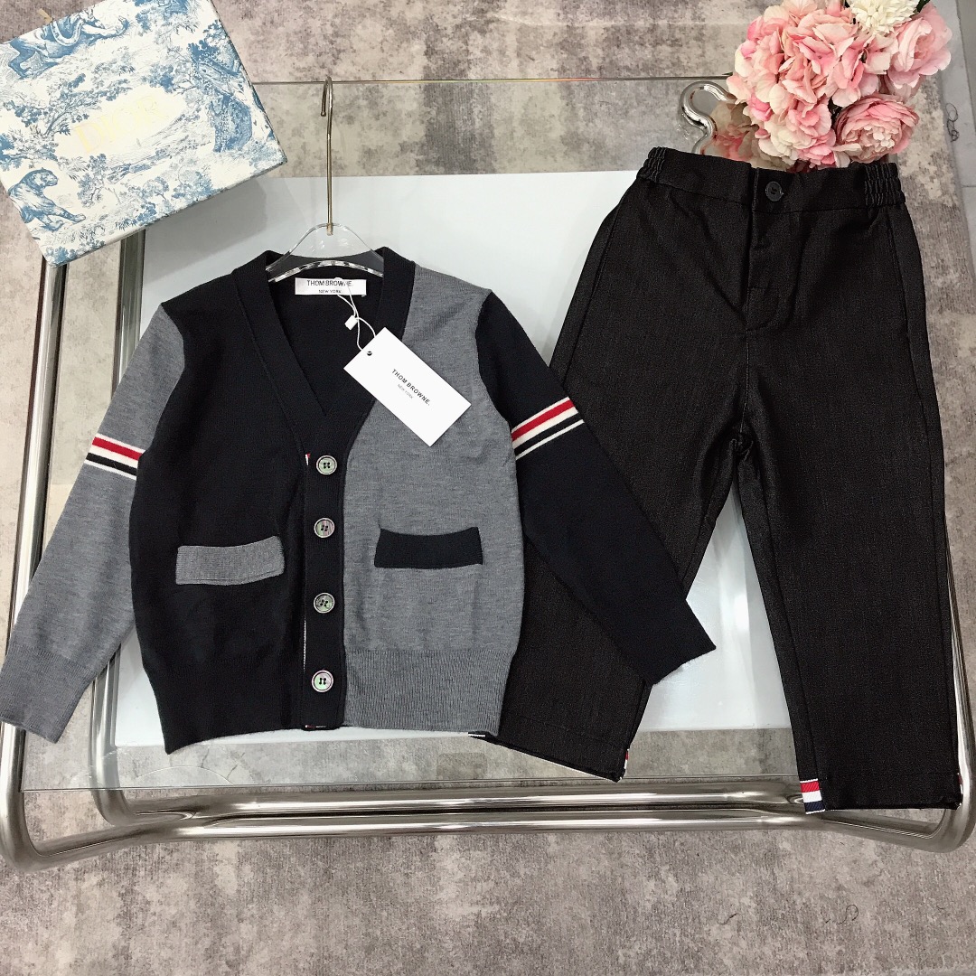 2023 Thom Brown Classic Series: Angolan Sweater and Gray Jeans Perfect Combination
