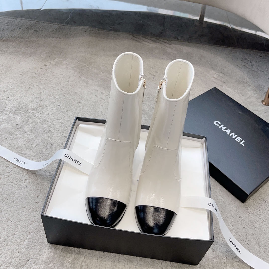 CHANEL 秋冬モデル レディースブーツ スリッポン ストレートブーツ 乗馬ブーツ イタリア製本革アウトソール