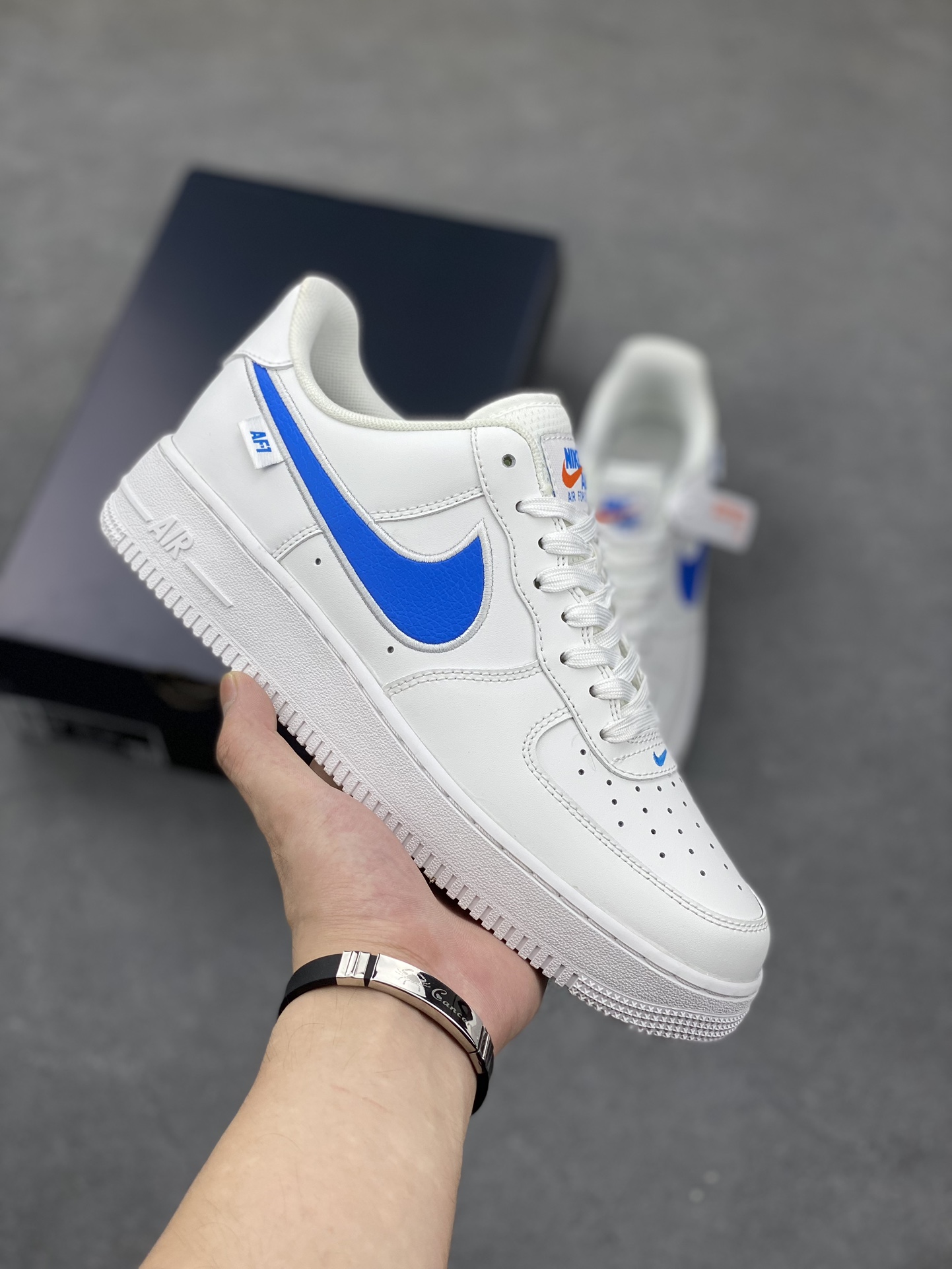 Nike Air Force 1 '07 Low White Blue Leather Sneakers 2 i1692912720 9101 0