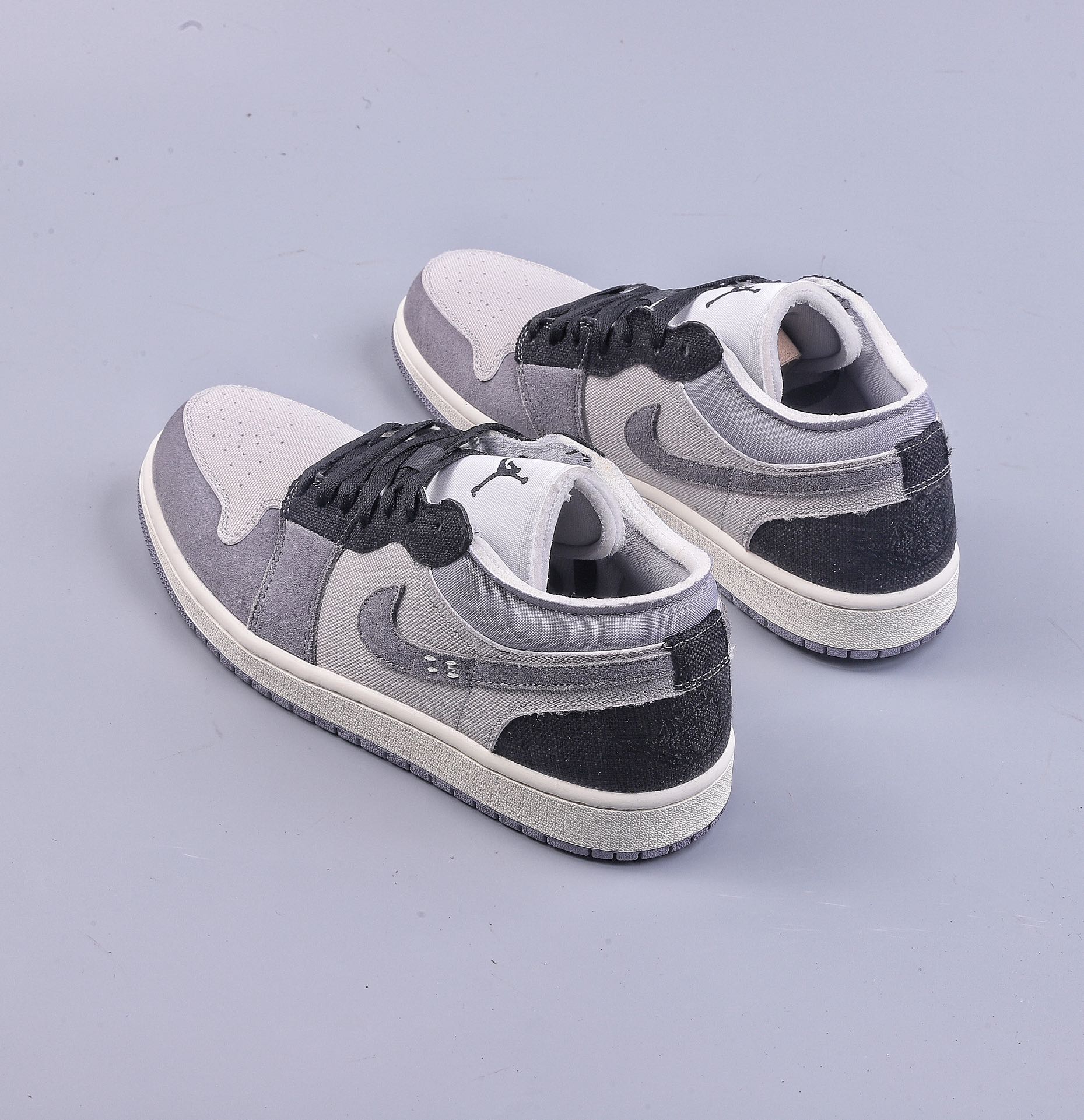 200 K Air Jordan 1 Low SE ”Inside Out” 解构黑灰 DZ4135-002