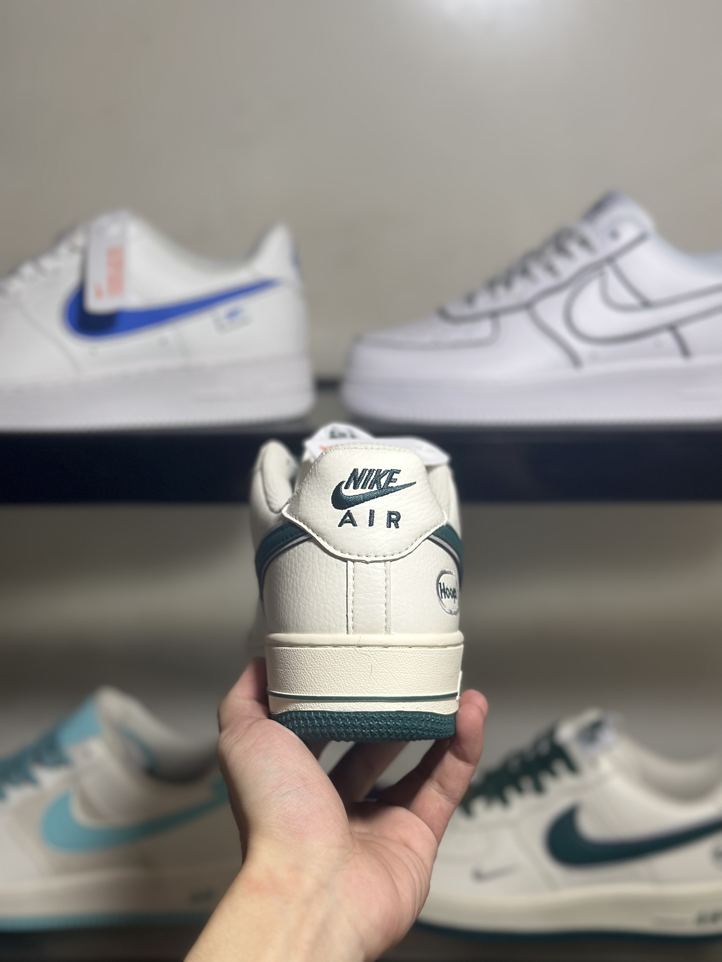 NikeAirForce1LowHo