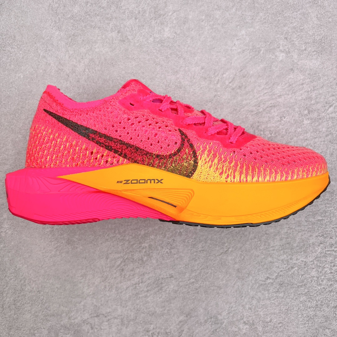 ＃纯原福利 NK Zoom VaporFly Next 3% 编织飞线马拉松三代超级休运动跑鞋 泰光zp订单 真碳加持 保留了NK Systeml的突破性产品科技 且在这个基础上搭载了NK Flyknit鞋面 让这双为比赛竞速而打造的战靴更加轻盈、透气突破性的Zoom X泡棉带来NK跑步至今为止最为出色的能量回馈 尺码：39 40 40.5 41 42 42.5 43 44 44.5 45-选品中心