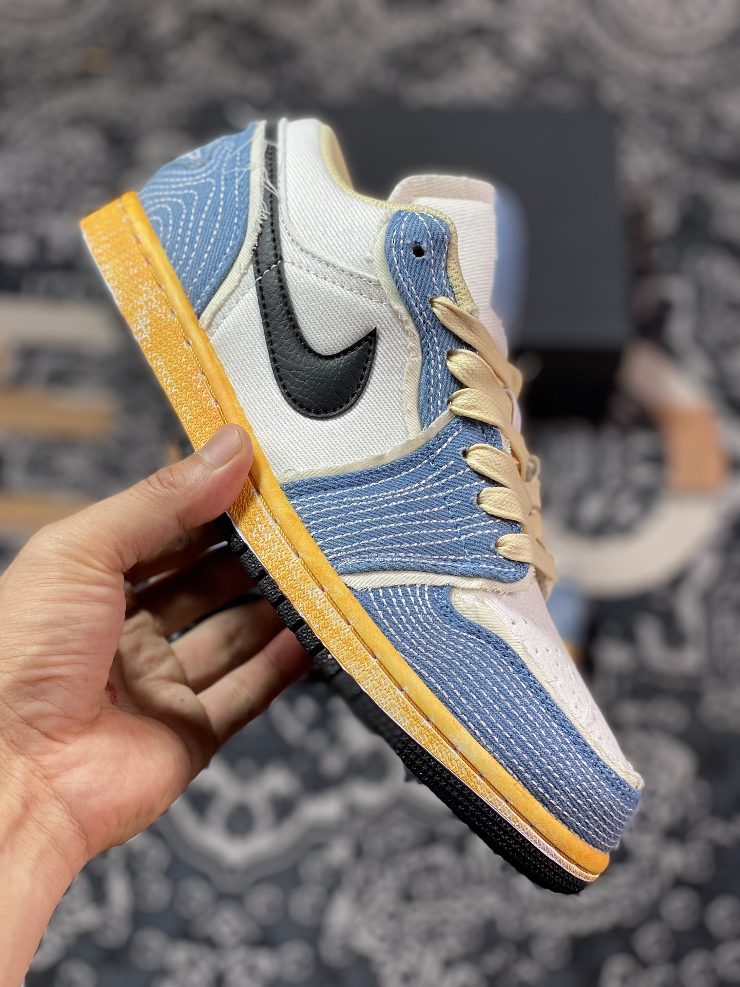 Air Jordan 1 Low Oxidized Washed Denim FN7670-493