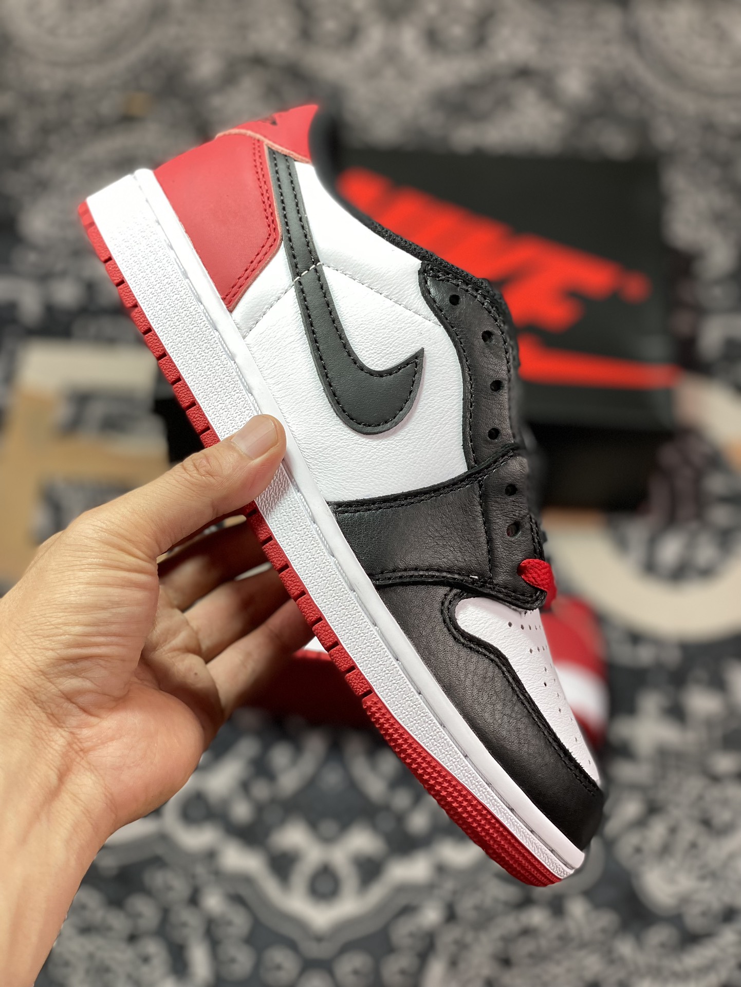 Air Jordan 1 Retro Low OG”Black Toe“AJ1乔丹一代低帮经典复古文化休闲运动篮球鞋“OG黑红脚趾”CZ0790-106