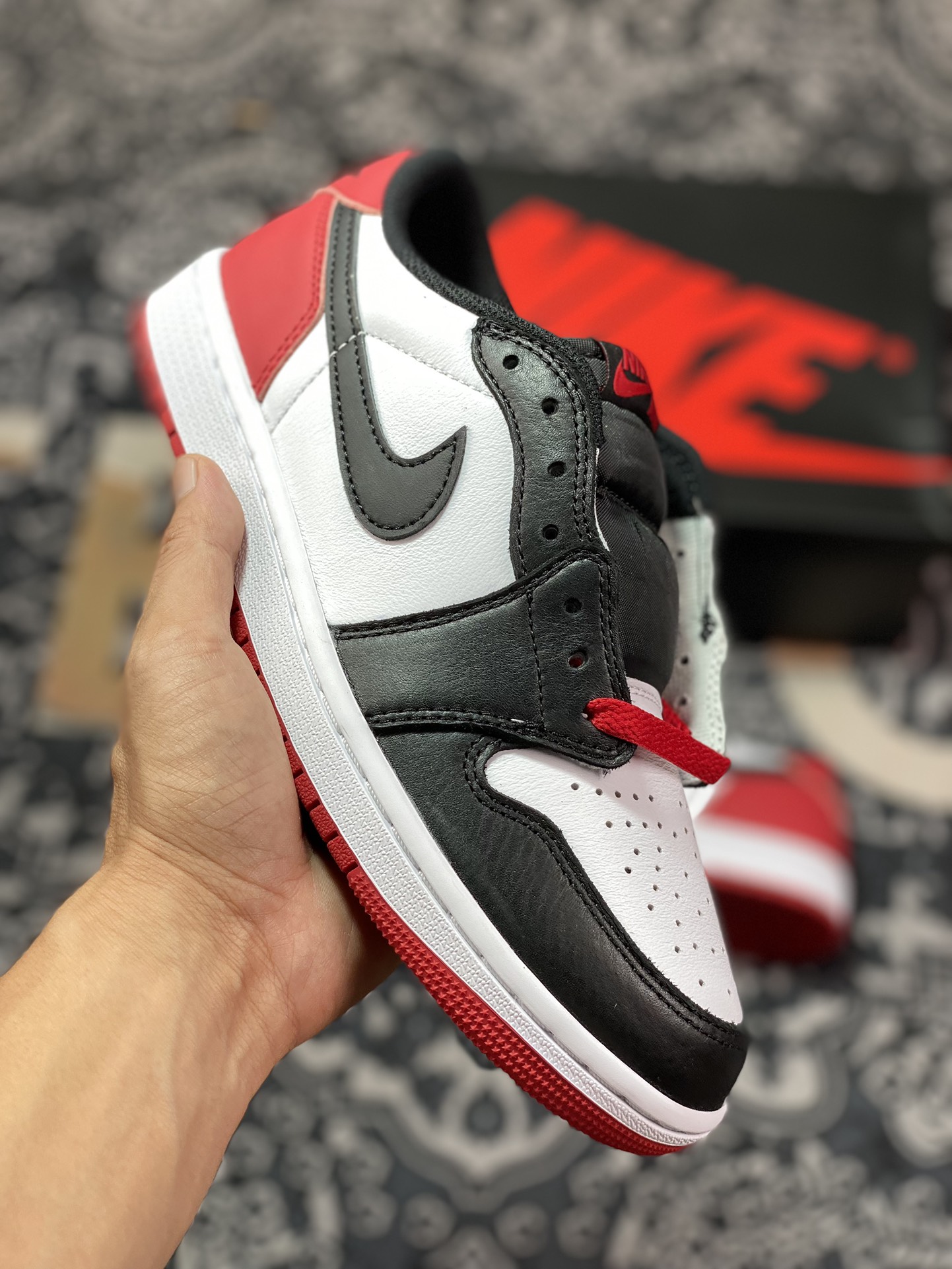 Air Jordan 1 Retro Low OG”Black Toe“AJ1乔丹一代低帮经典复古文化休闲运动篮球鞋“OG黑红脚趾”CZ0790-106