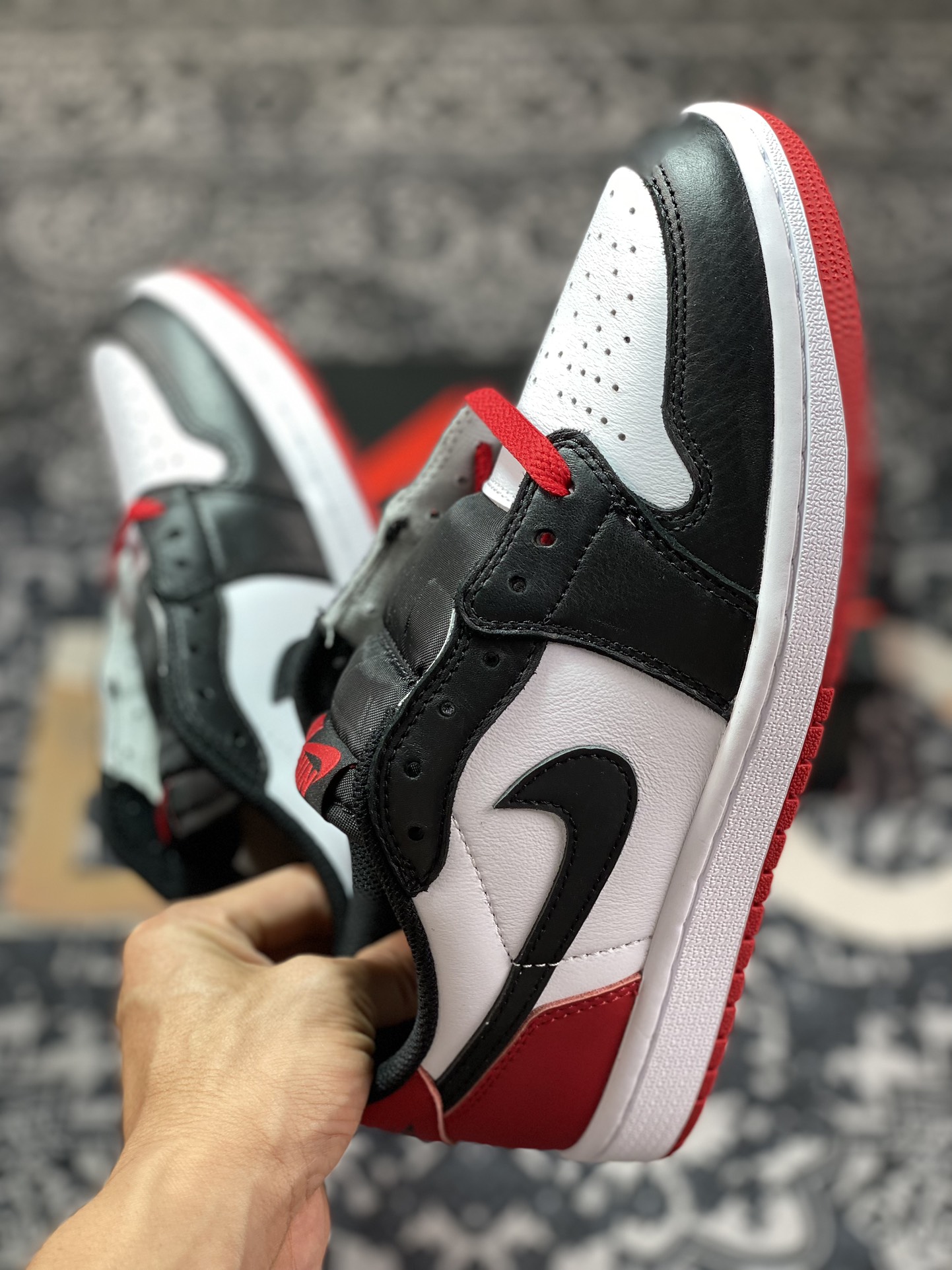 Air Jordan 1 Retro Low OG”Black Toe“AJ1乔丹一代低帮经典复古文化休闲运动篮球鞋“OG黑红脚趾”CZ0790-106