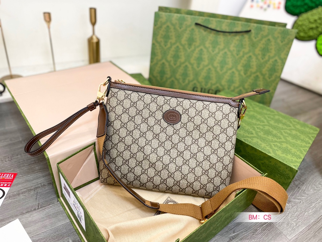 Gucci Torby Sprzęgła Torby typu crossbody i na ramię Niezrównana jakość
 Vintage