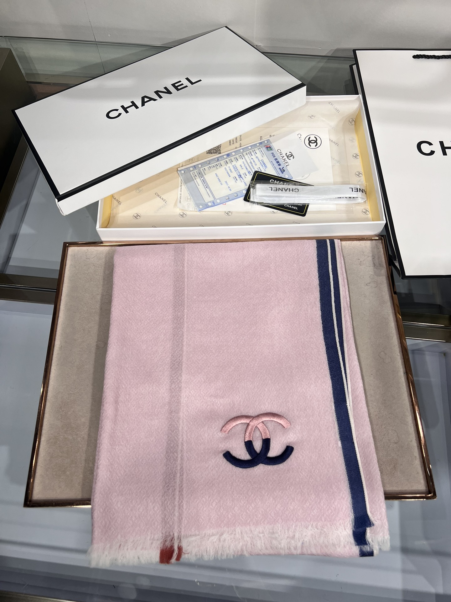 AAA+
 Chanel Scarf Cashmere