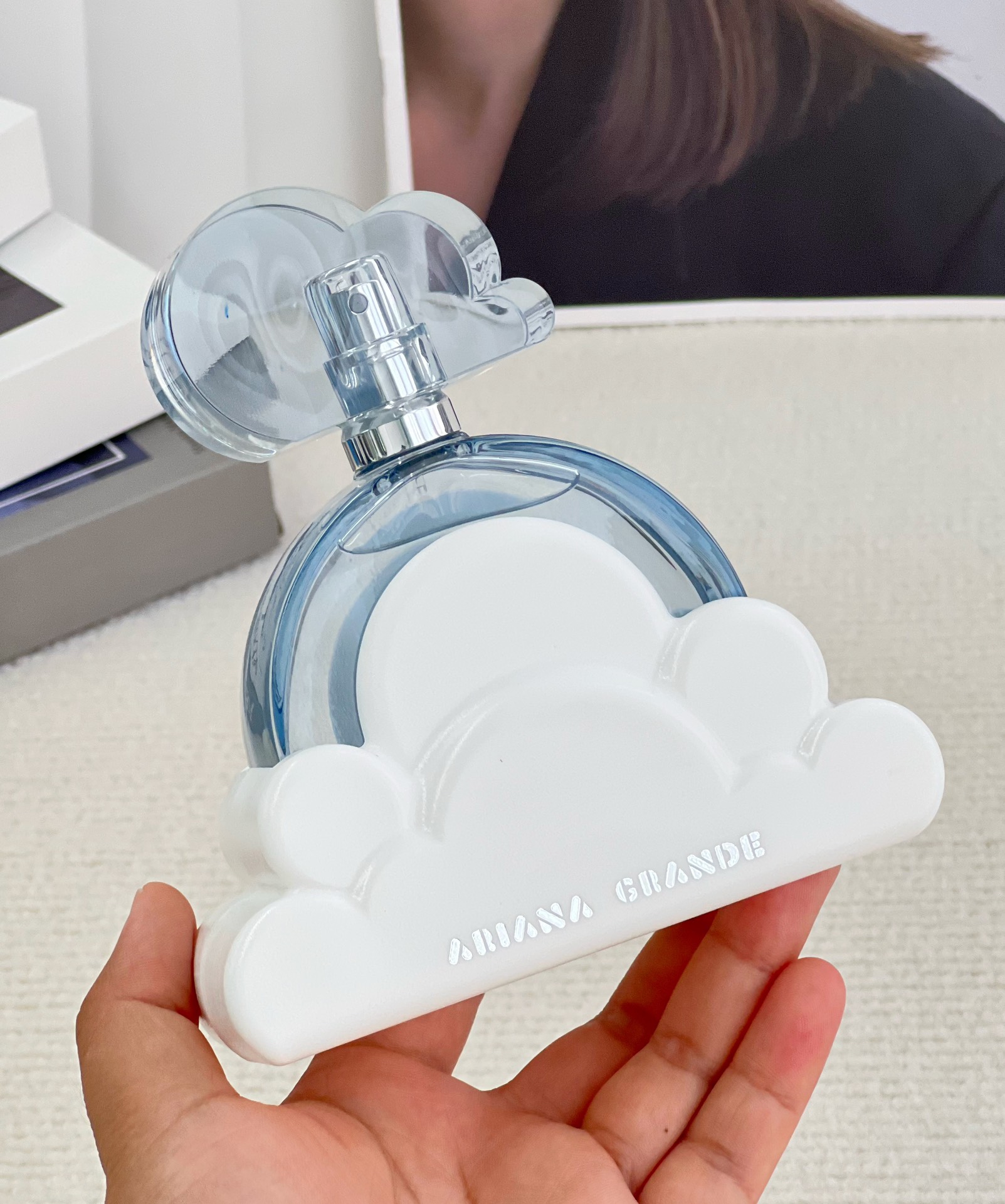 A妹爱莉安娜·格兰德白云朵女士香水100ml 6