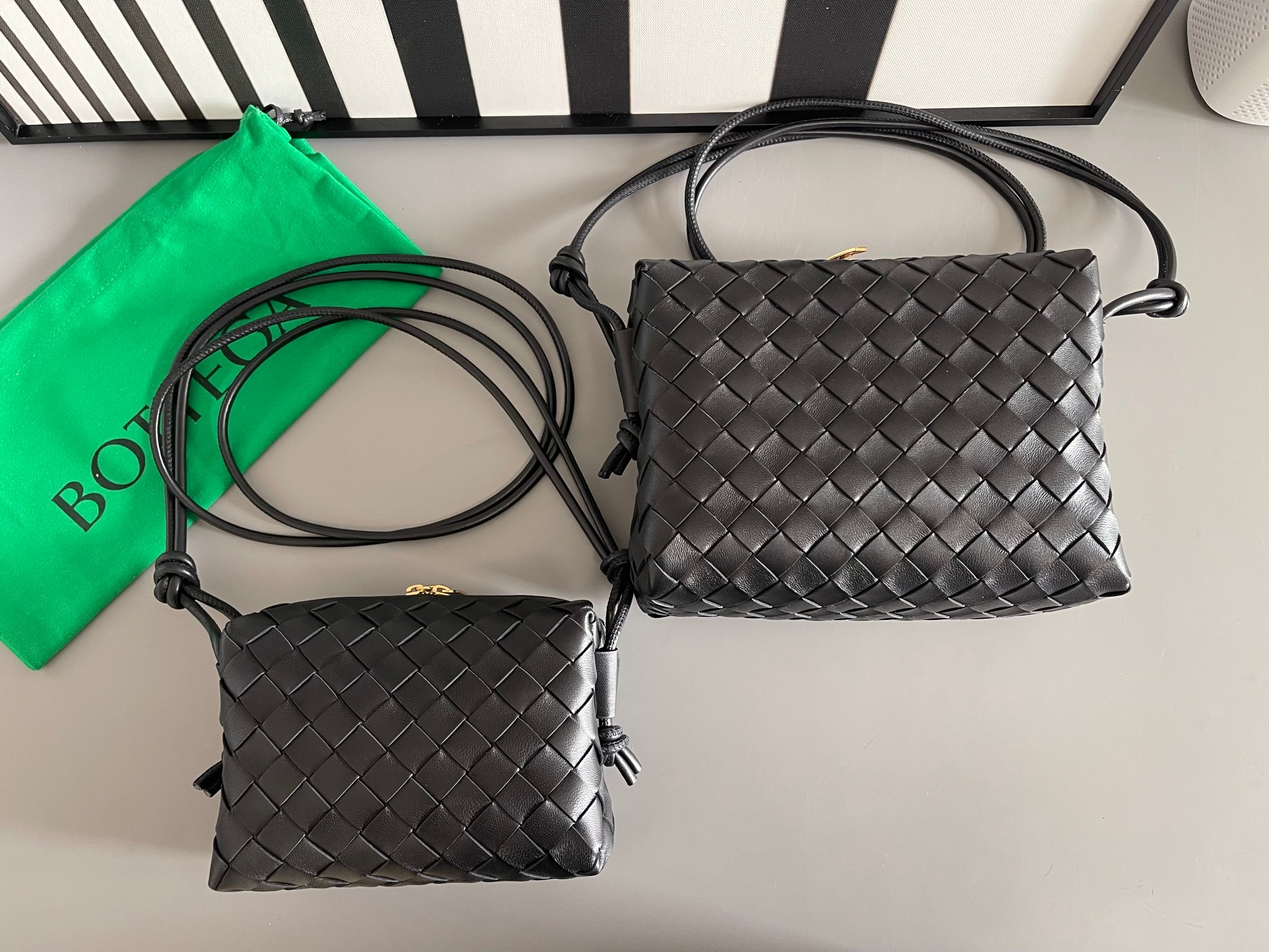 Bottega Veneta bv camera bag size comparison chart: black