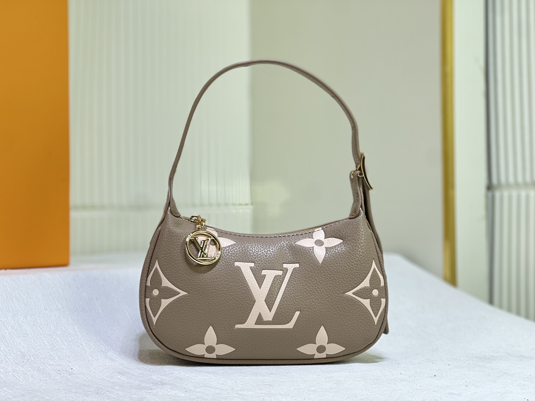 Louis Vuitton Replicas
 Bags Handbags Black Green Light Purple Red White Empreinte​ LV Circle Mini M82519